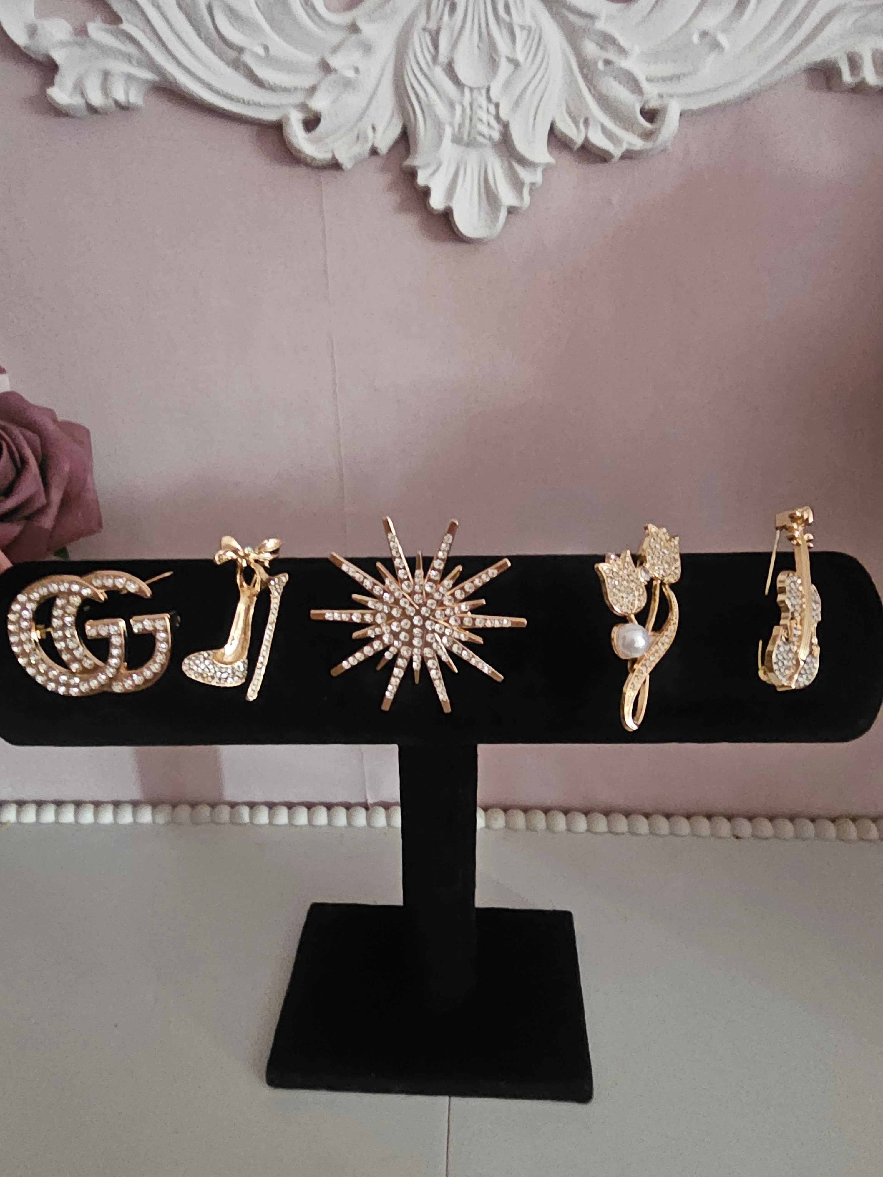 Ladies Selection of Classy Brooches