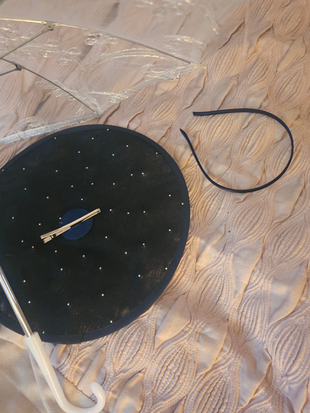 Ladies Navy Blue with Pearl Drop Design Fascinator