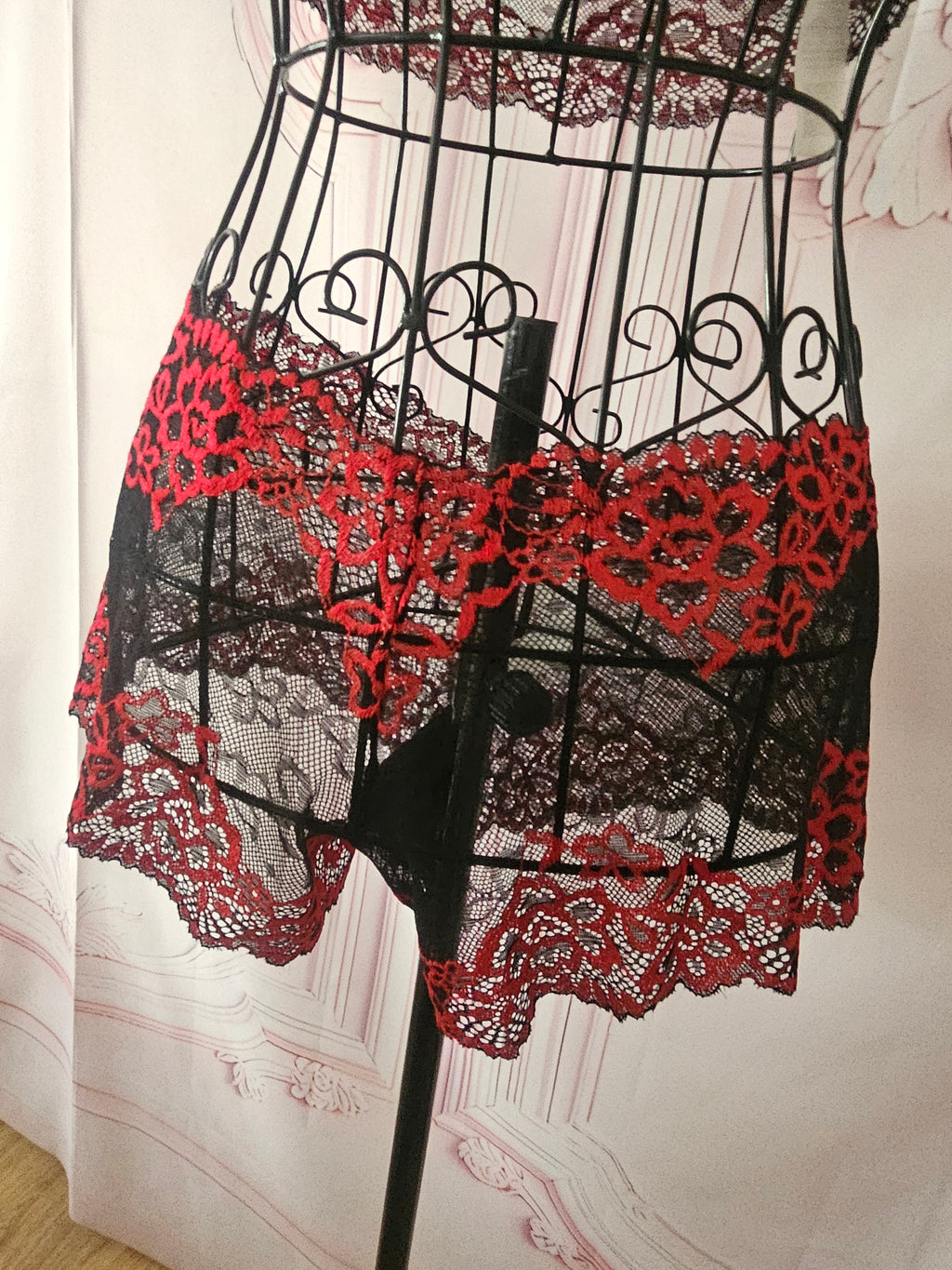 Ladies Red & Black Lacy Underwear  Set with Matching Stockings
