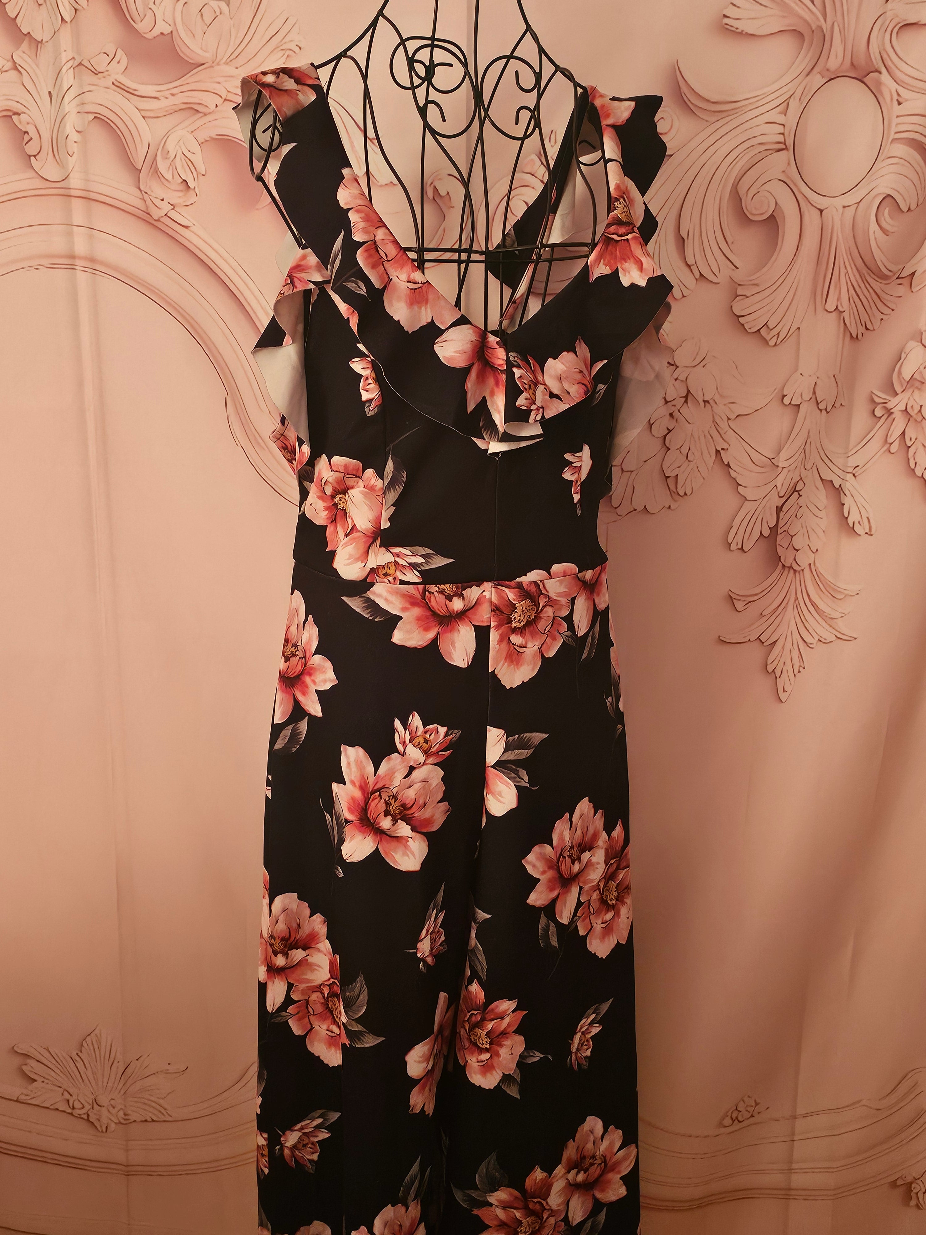 Ladies New Look Floral Jumpsuit