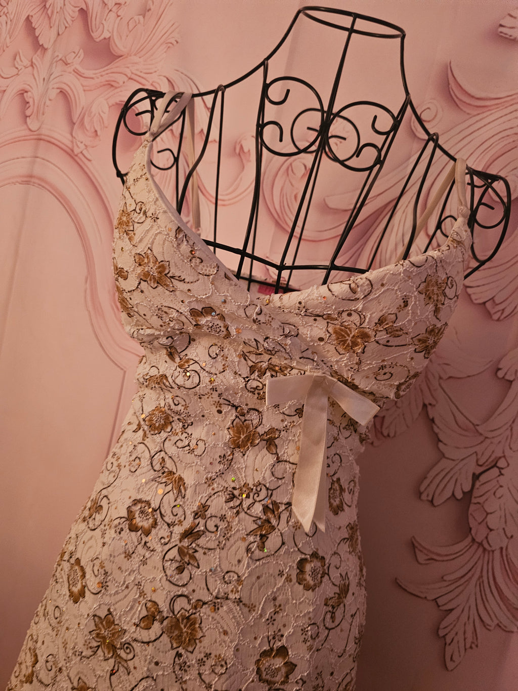 Ladies cream & gold pink ice Dress