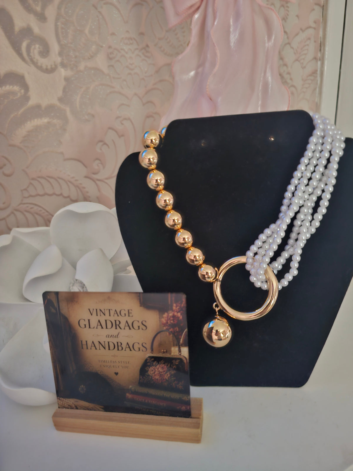 Ladies Gold with Pearls Design Necklace