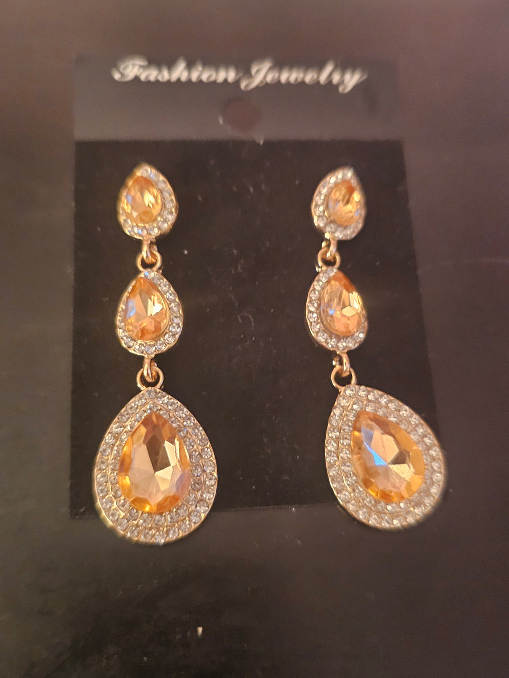 Ladies amber drop pendant classy earrings