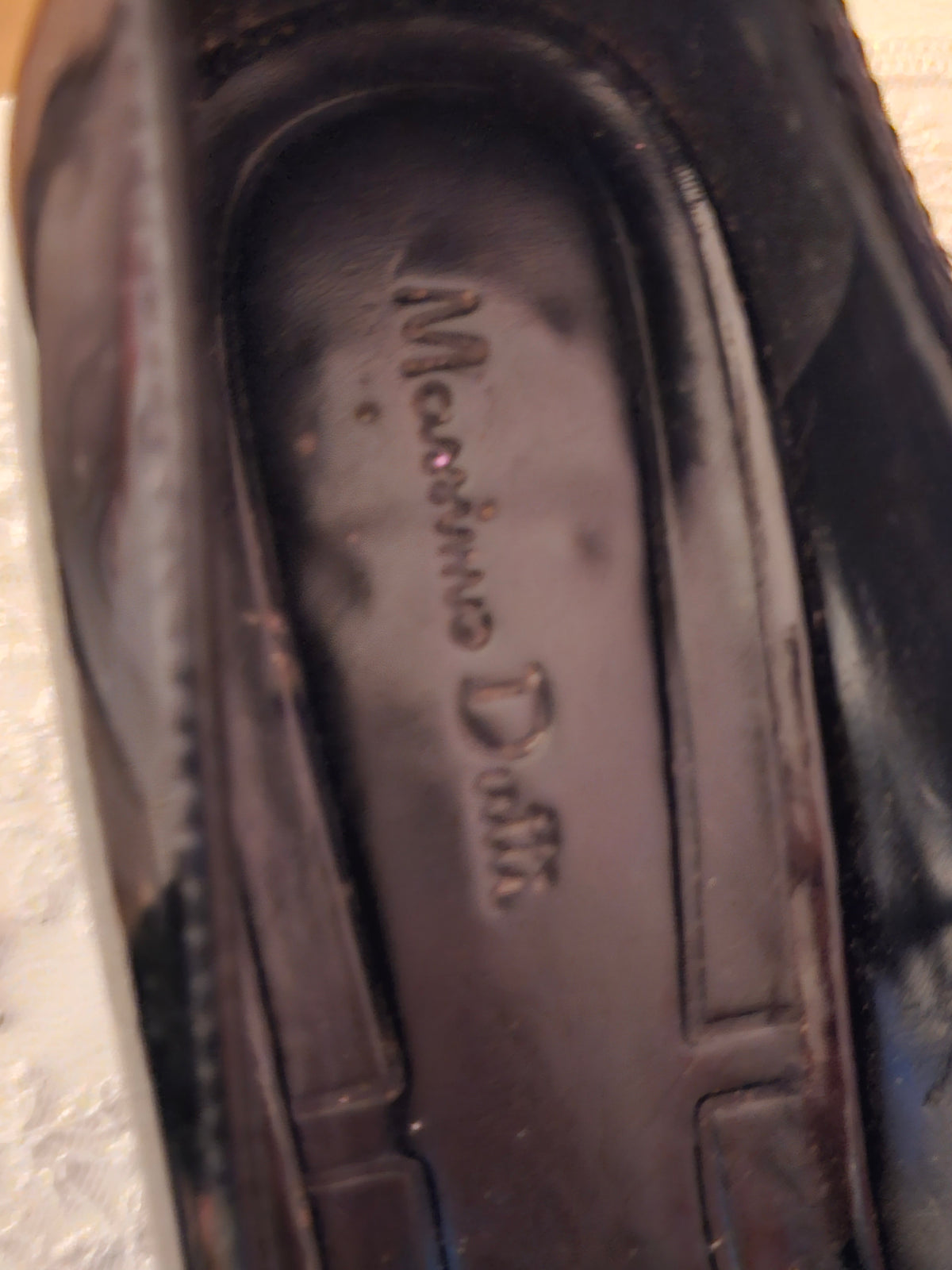 Ladies Black Paitent Massimo Dutti Buckle Ankle Strap Ballet Style Flats