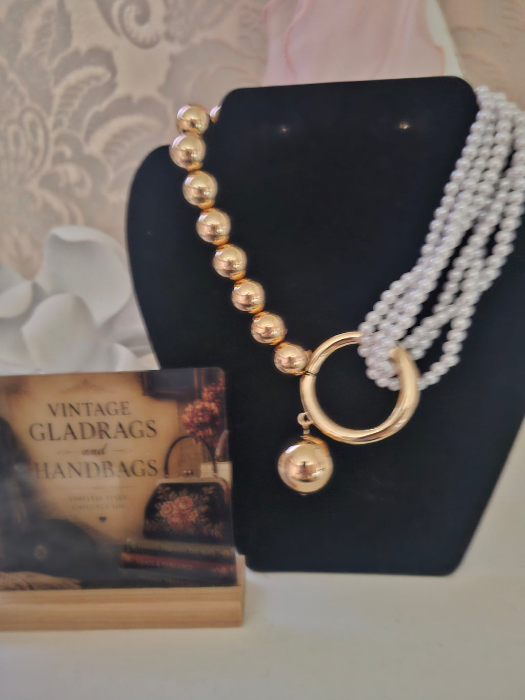 Ladies Gold with Pearls Design Necklace