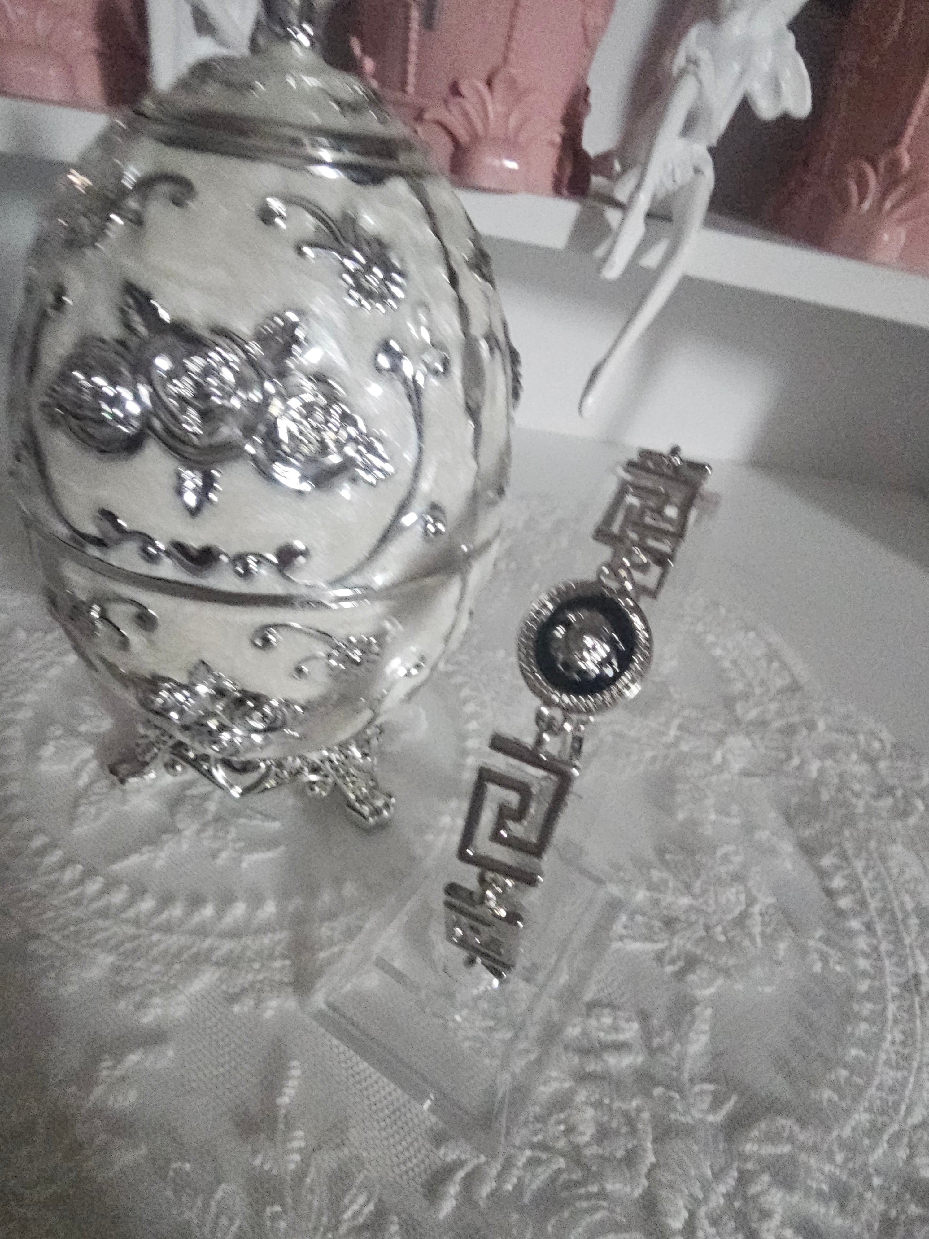 Ladies Silver Versace style with greek key style bracelet