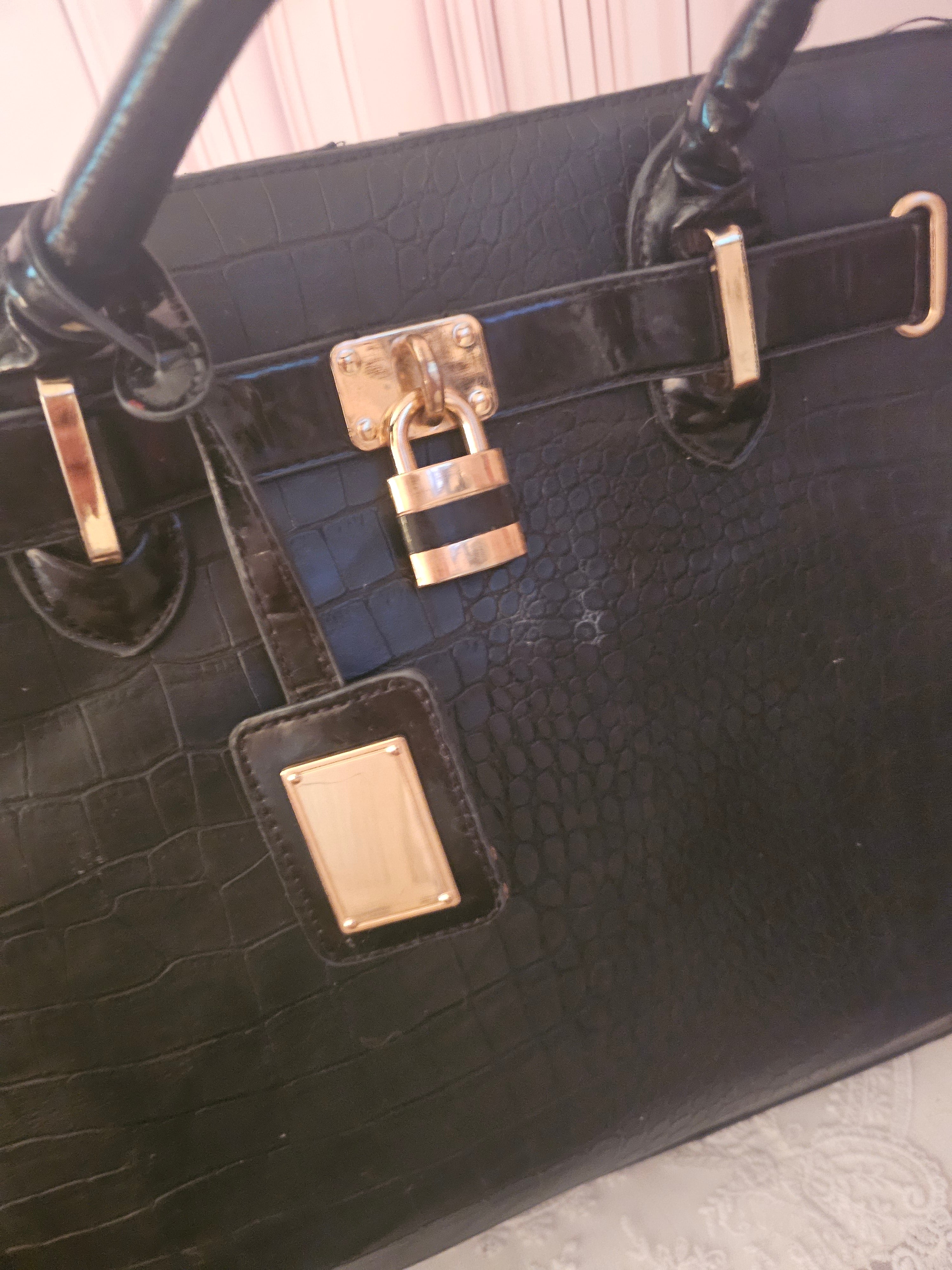 Ladies Black Classy Handbag