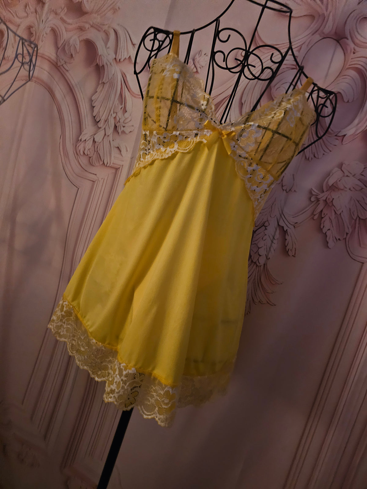 Ladies Yellow Satin Cami Slip with matching French Knickers