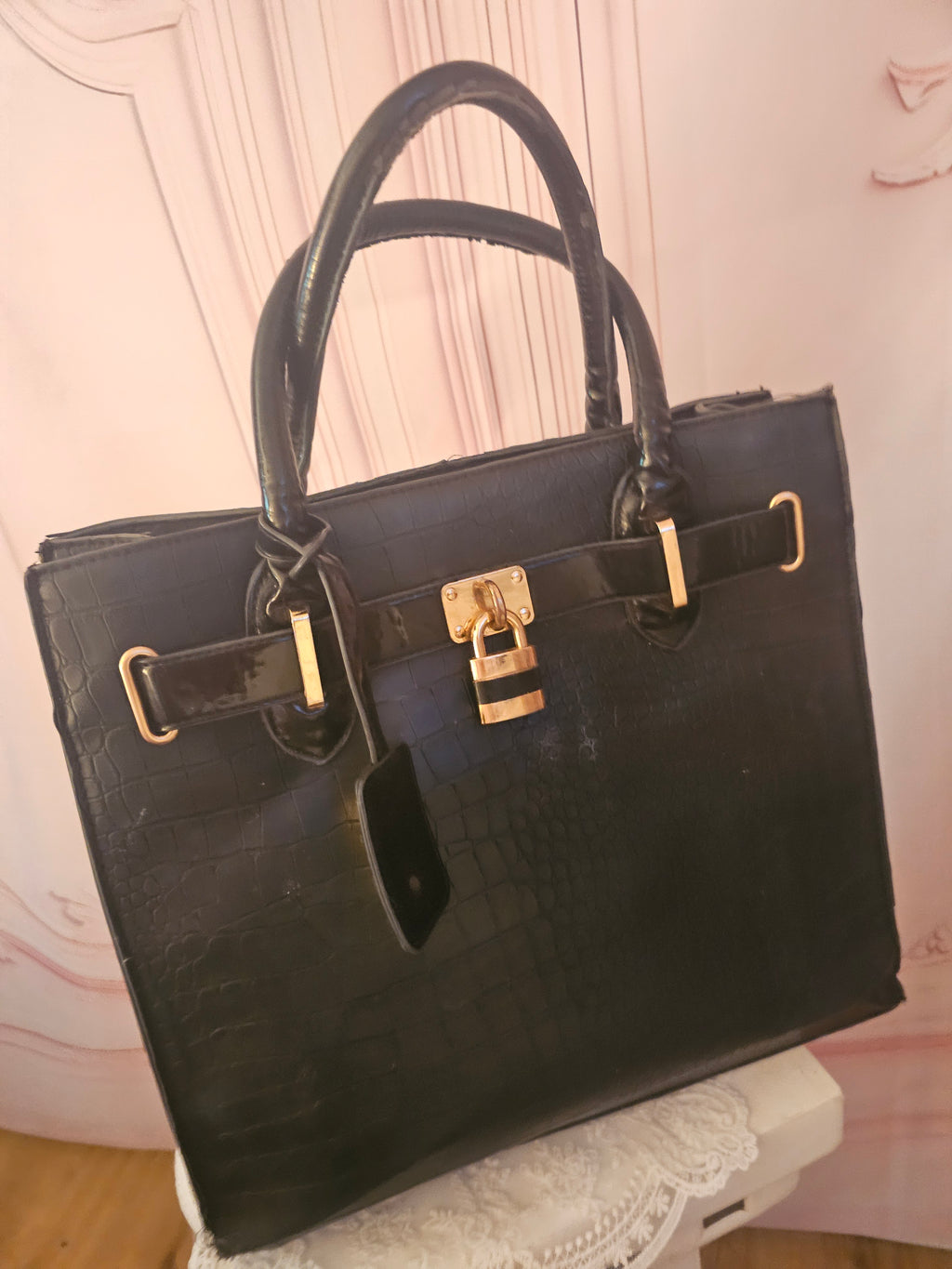 Ladies Black Classy Handbag