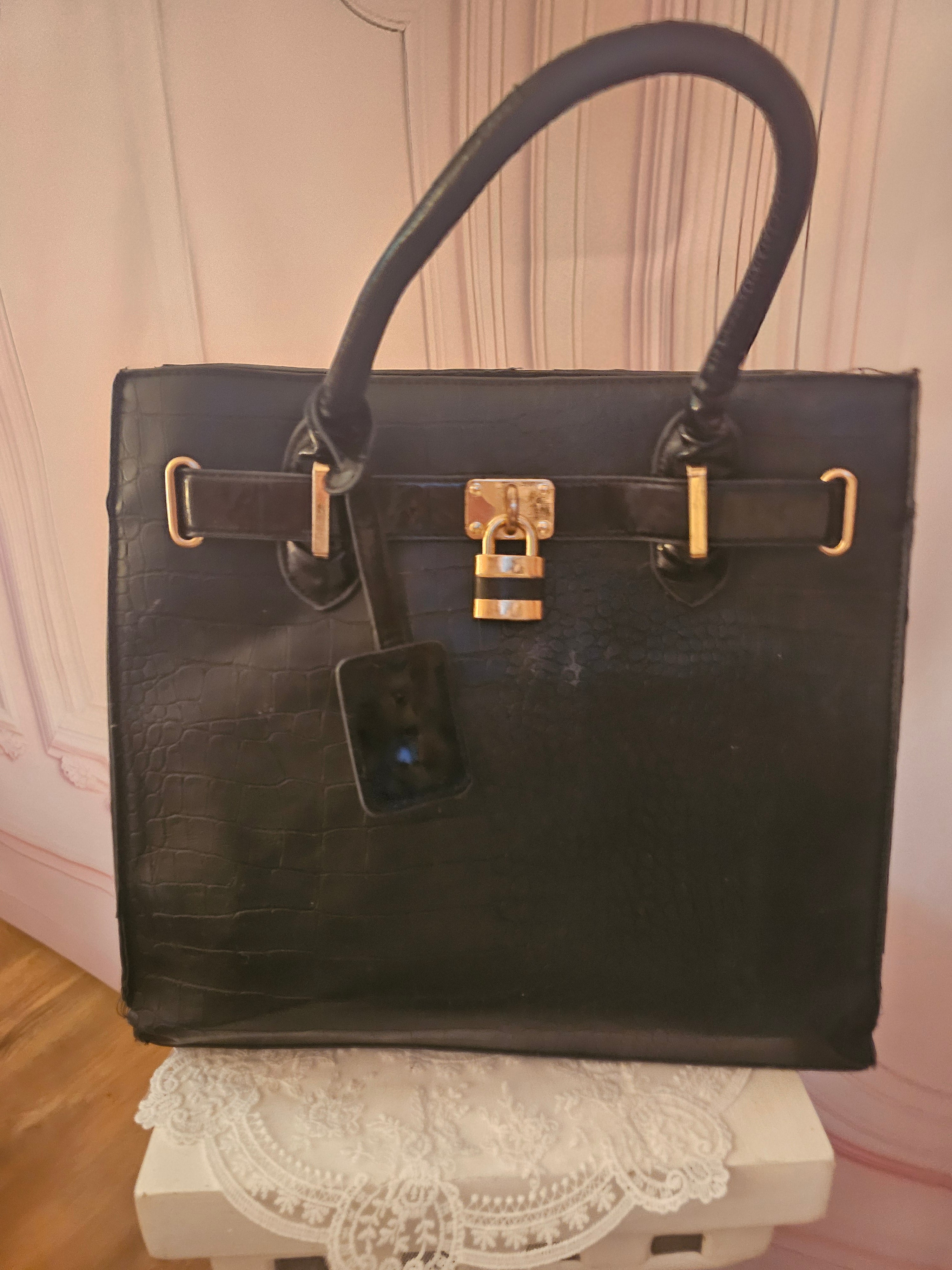 Ladies Black Classy Handbag