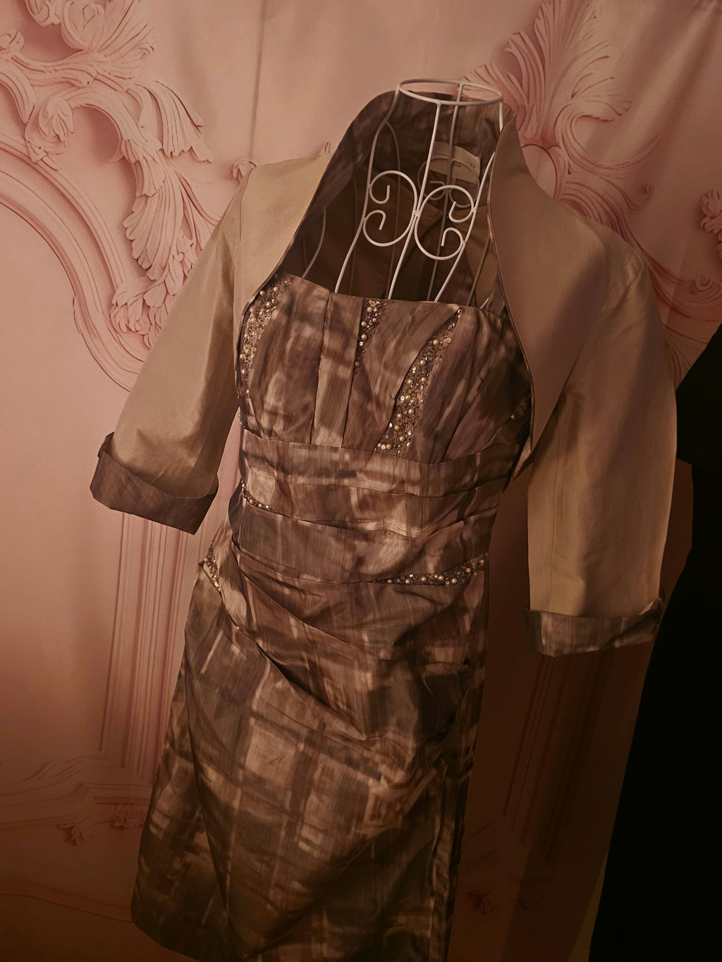 Ladies John Charles of London evening dress with matching Balerno jacket