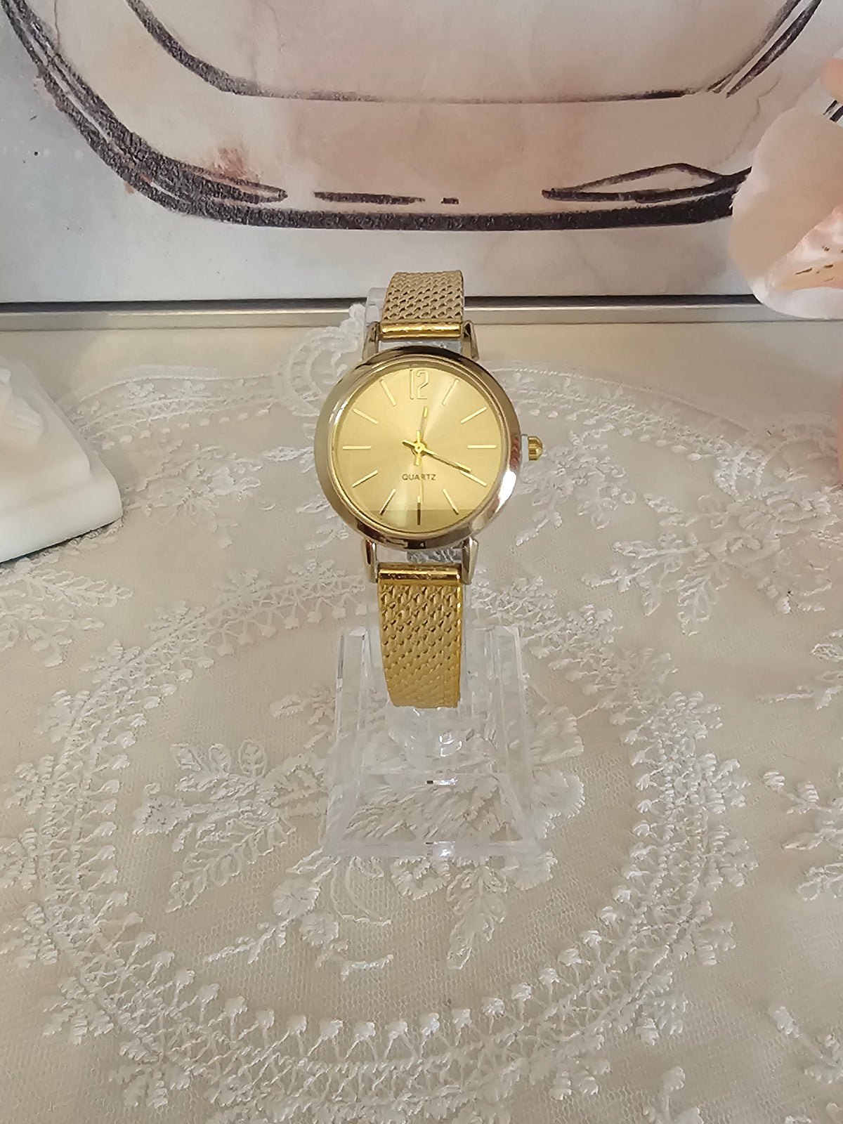 Ladies x 3 gold buckle strap classy wristwatch