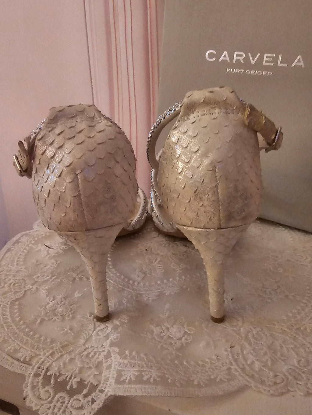 Ladies carvela by Kurt greiger silver & white strappy sandals