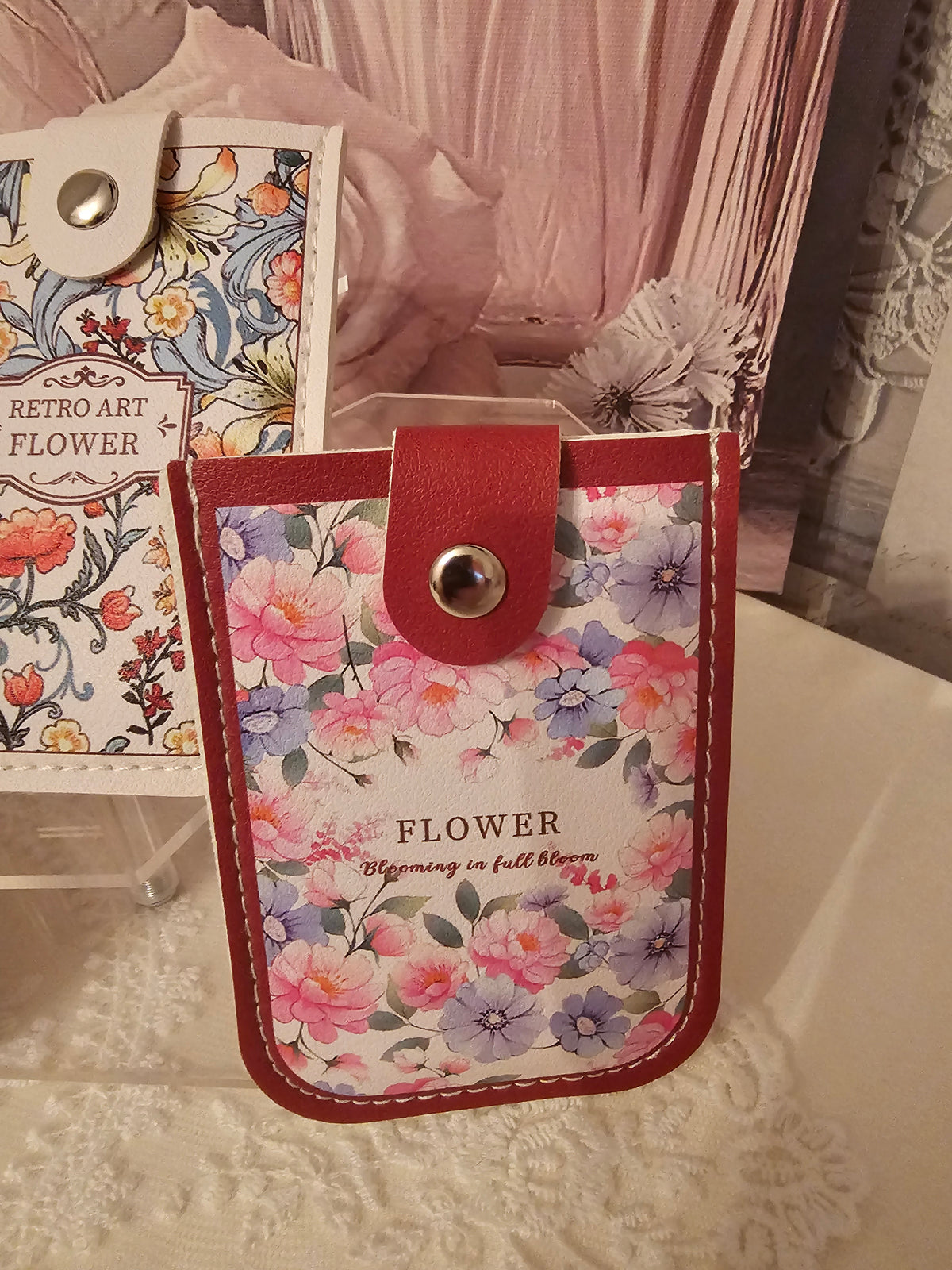 Ladies 3 x Classy Credit Card Holders 1 x green 1 x white 1 xred