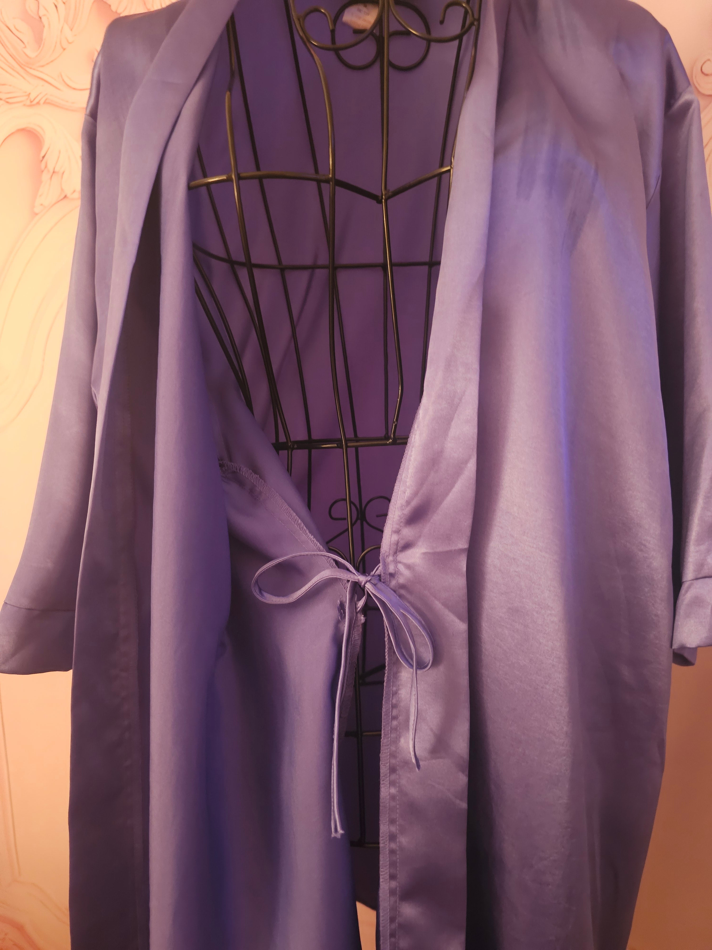 Ladies Lilac Matching Satin Cami Slip & Dressing Gown