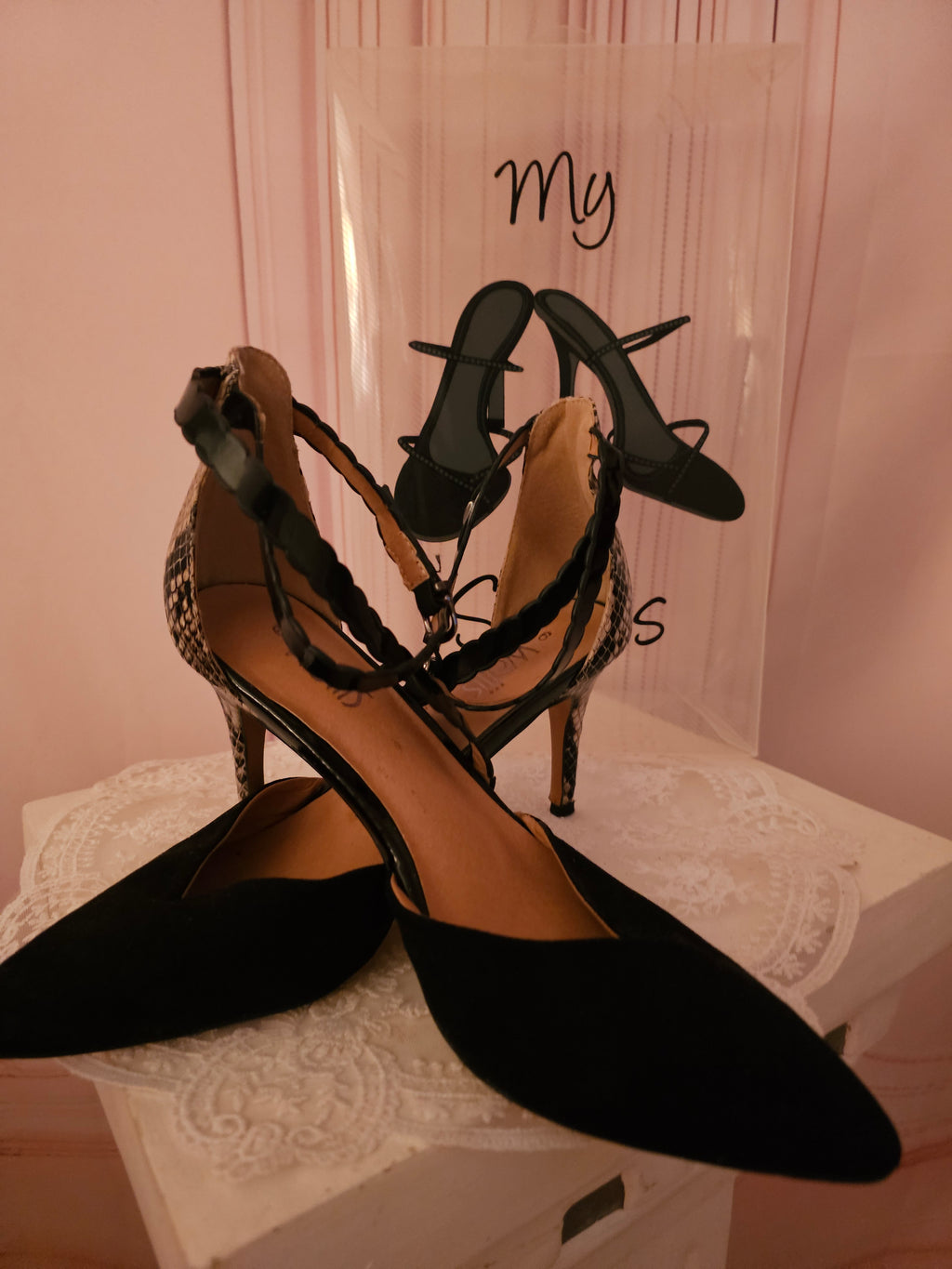 Ladies Wallis Ankle Strap Pointed toes Ankle Strap Heels
