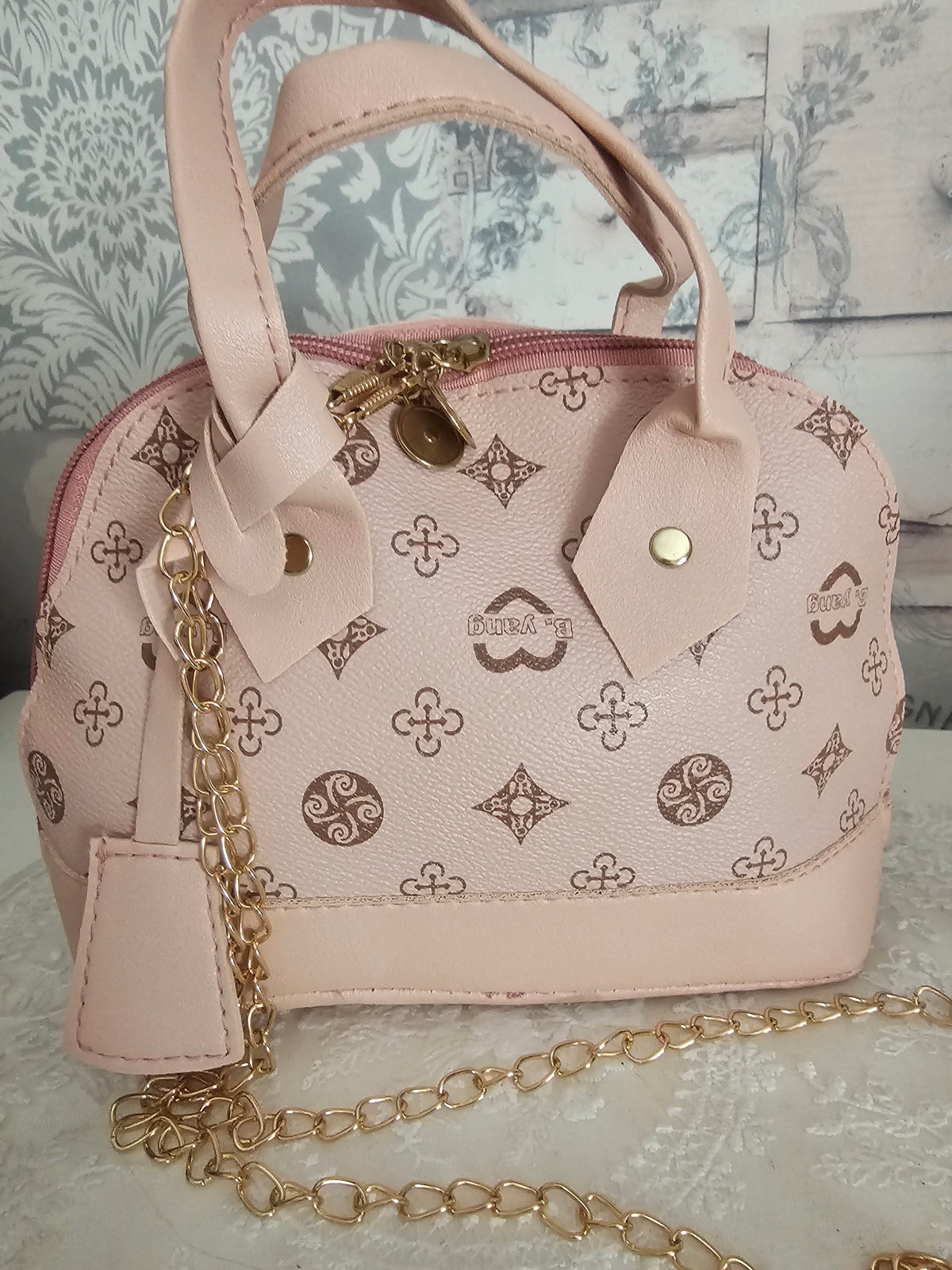 Ladies Small Louis Vuitton design Handbags x3