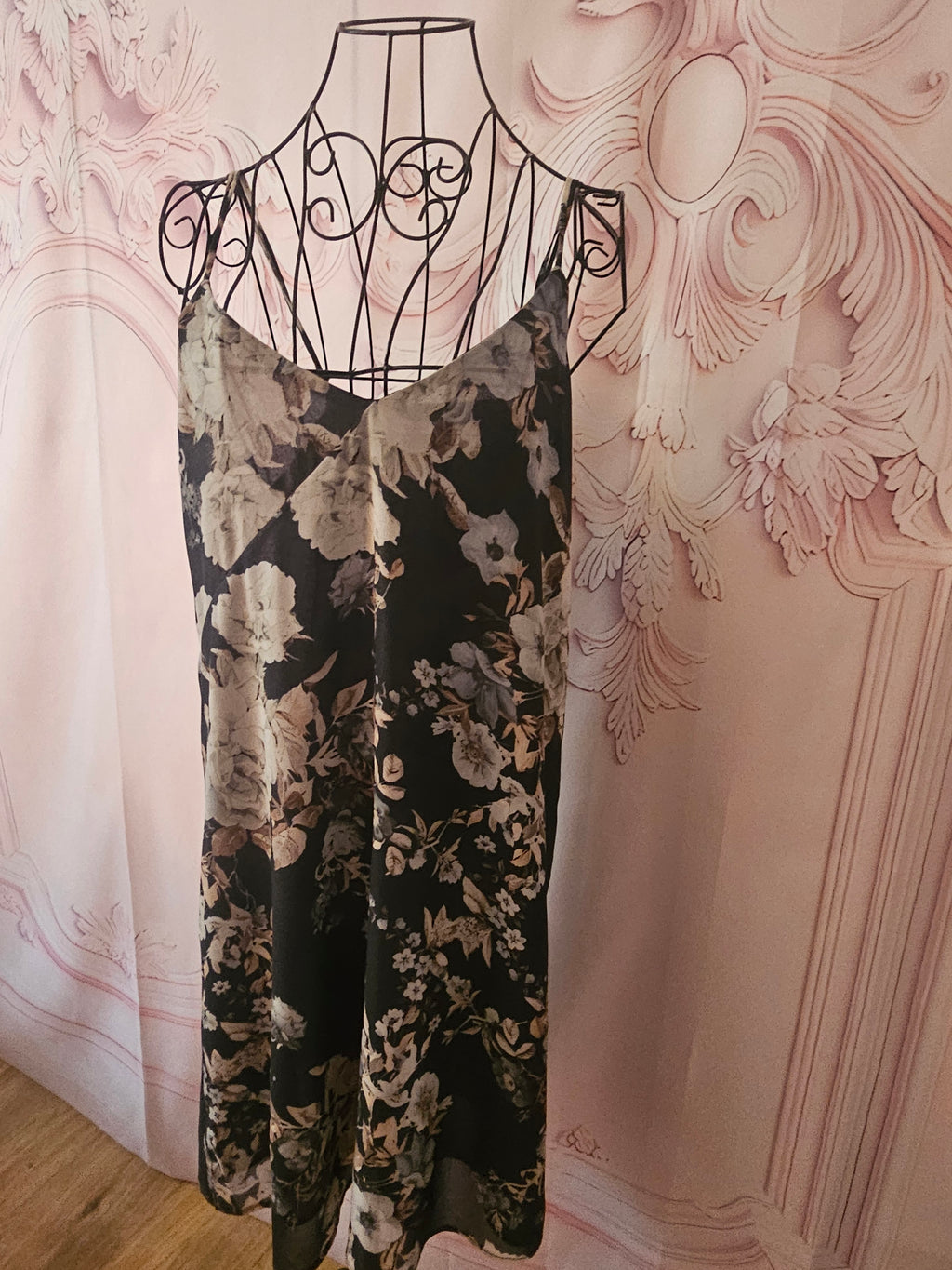 Ladies Mango Lined Floral Satin Strappy Dress