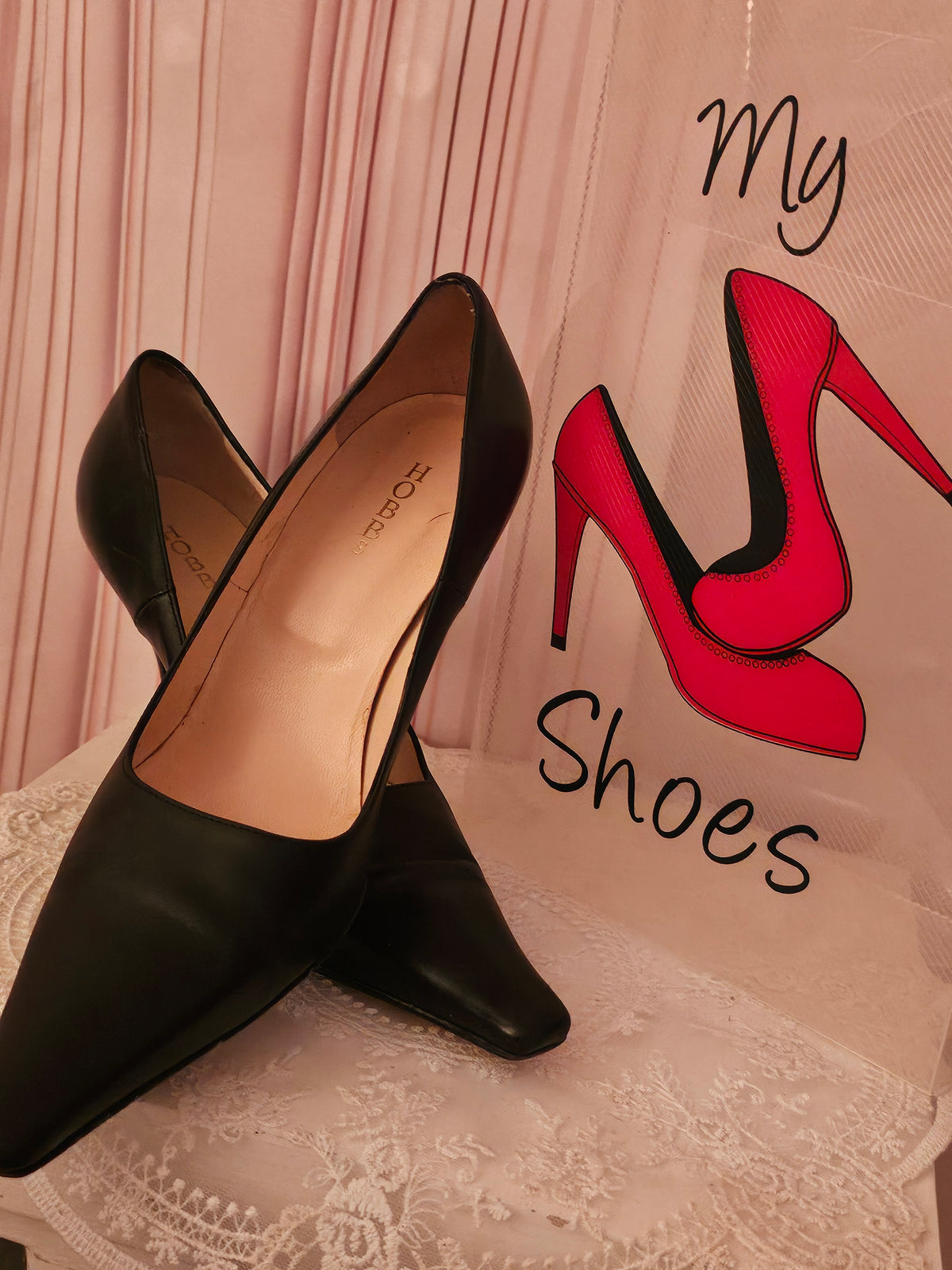 Ladies black leather hobbs pointed toes heels