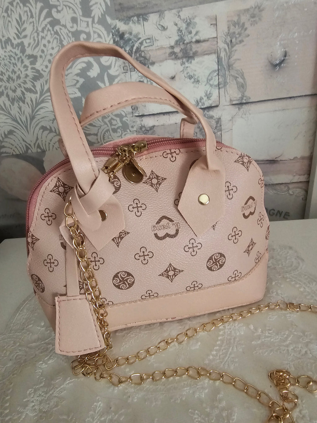 Ladies Small Louis Vuitton design Handbags x3