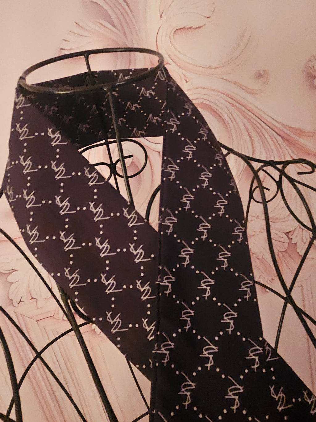 Ladies Black & Cream Silk Neck Tie Scarf