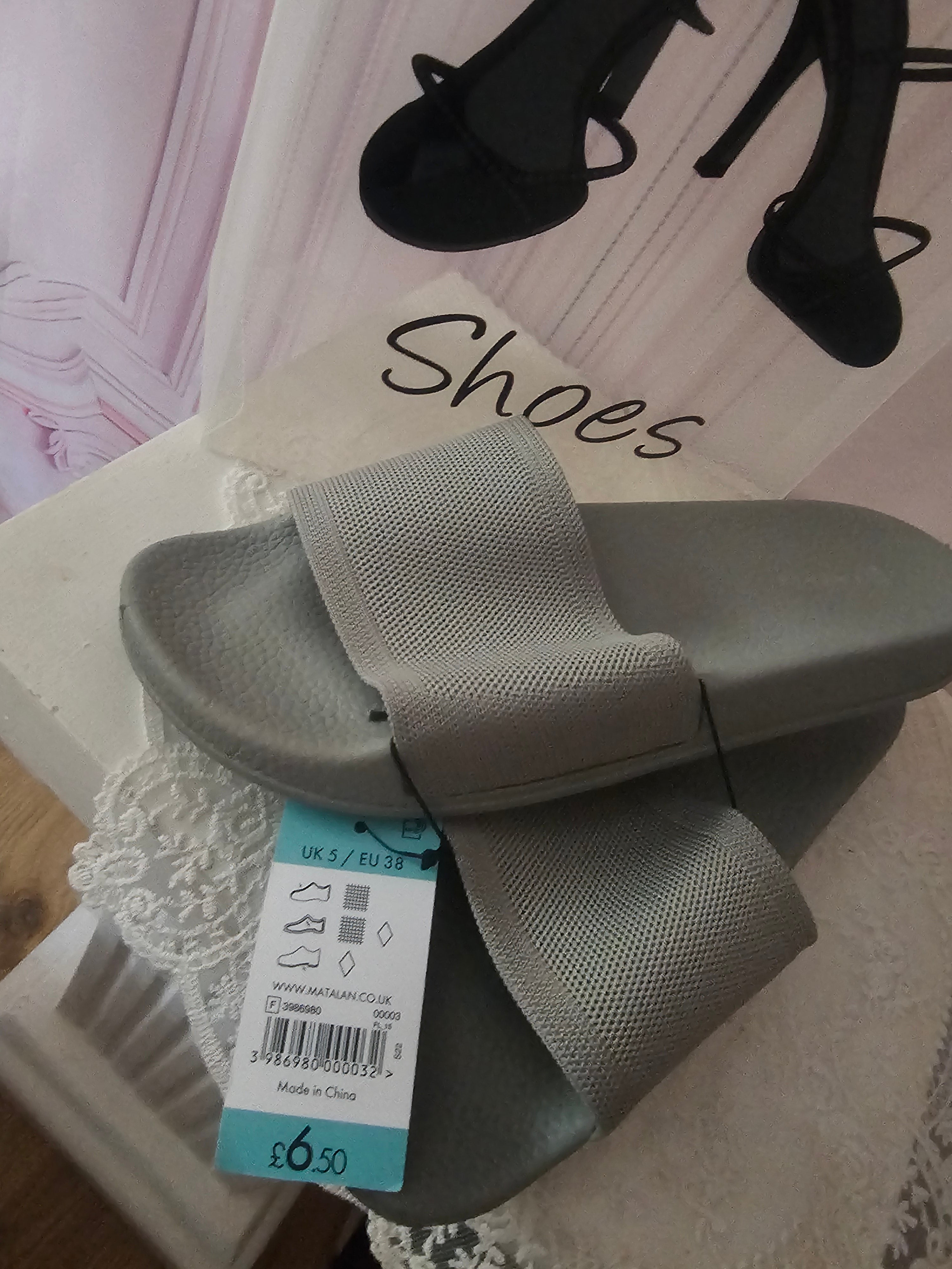 Ladies Grey Sliders