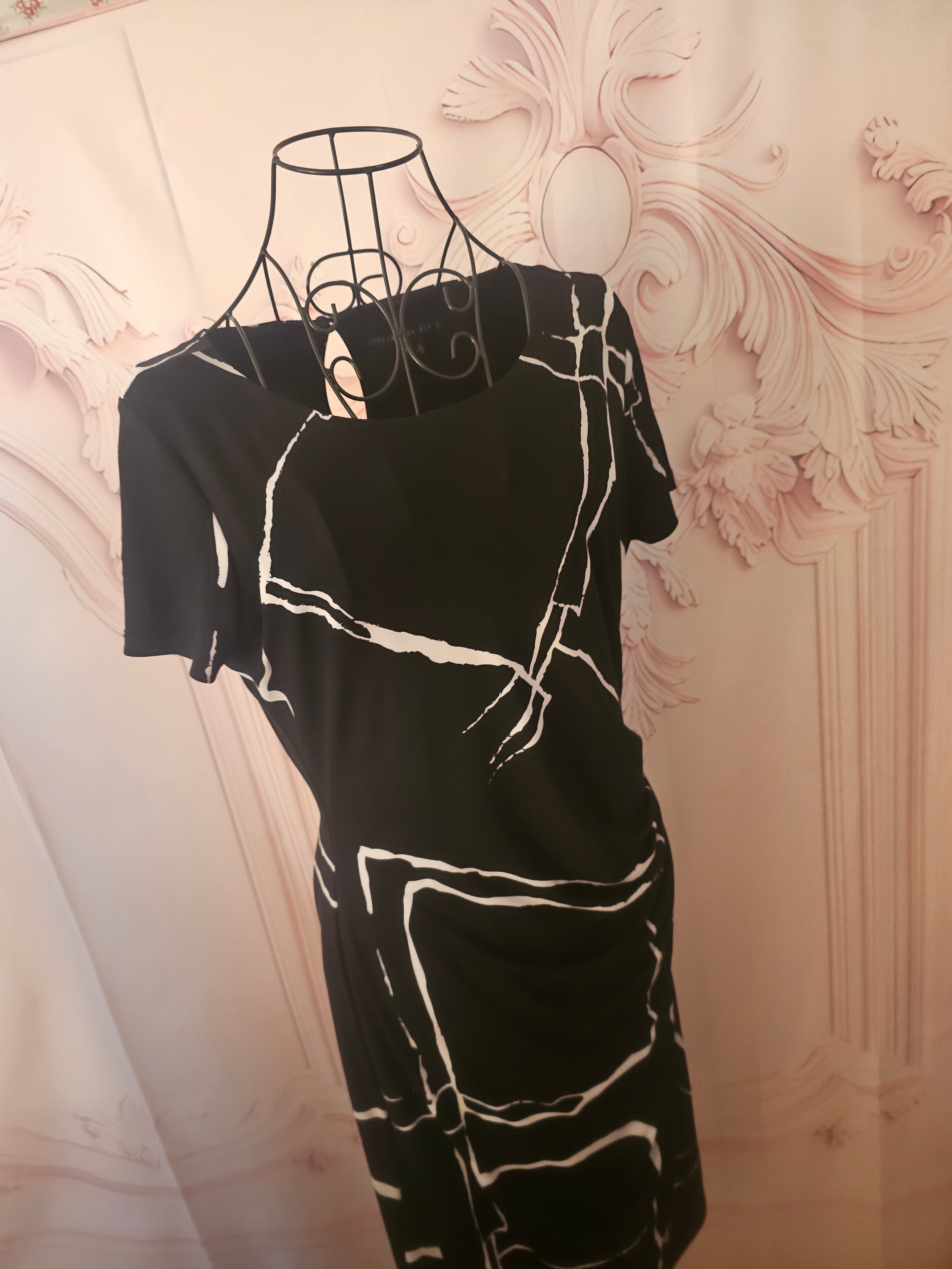 Ladies Betty Jackson Black Dress