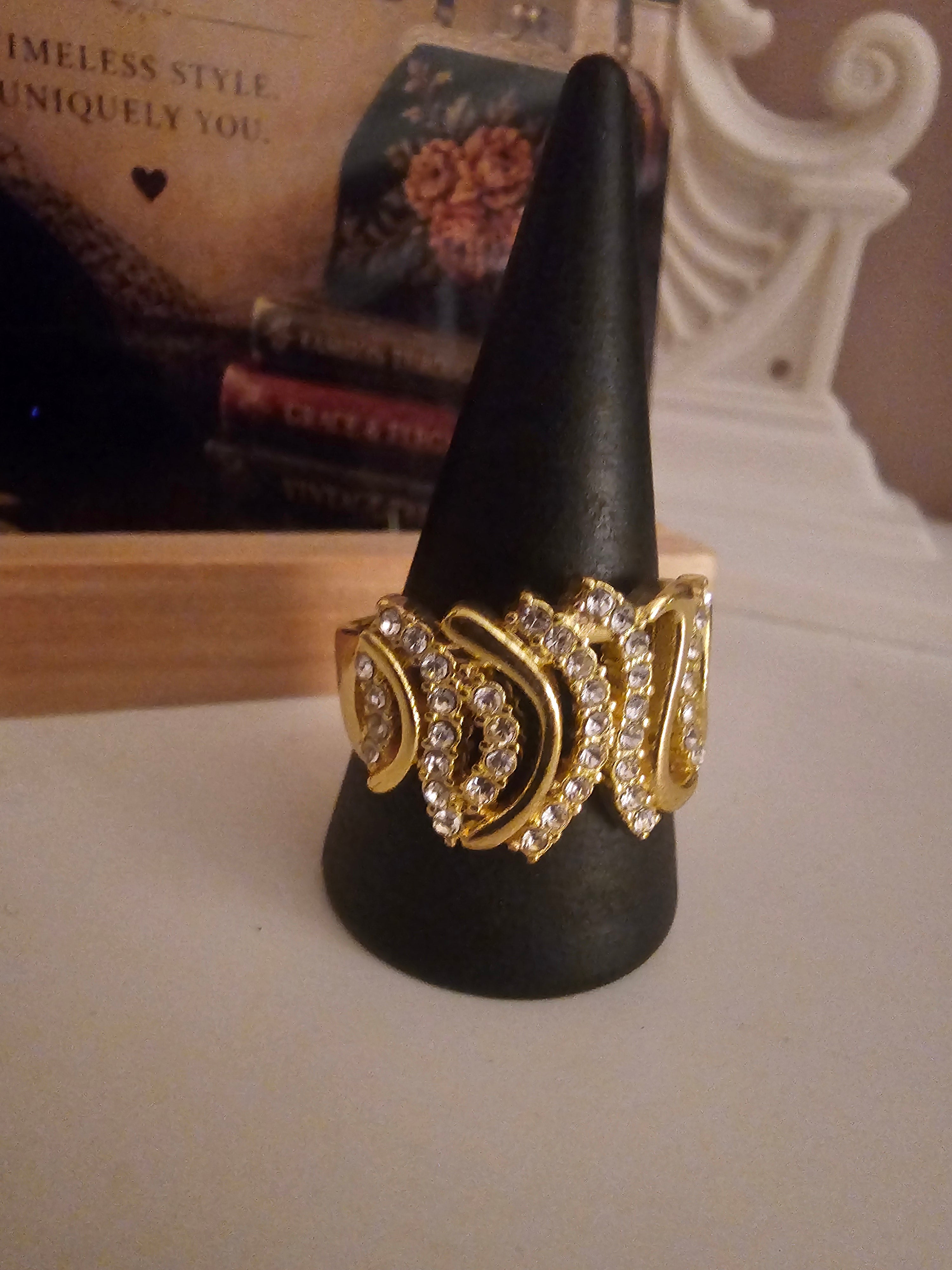 Ladies Gold Diamonte Dress Ring