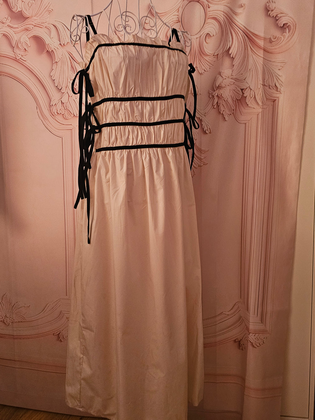 Ladies Boohoo Cream & Black Cotton Maxi Dress