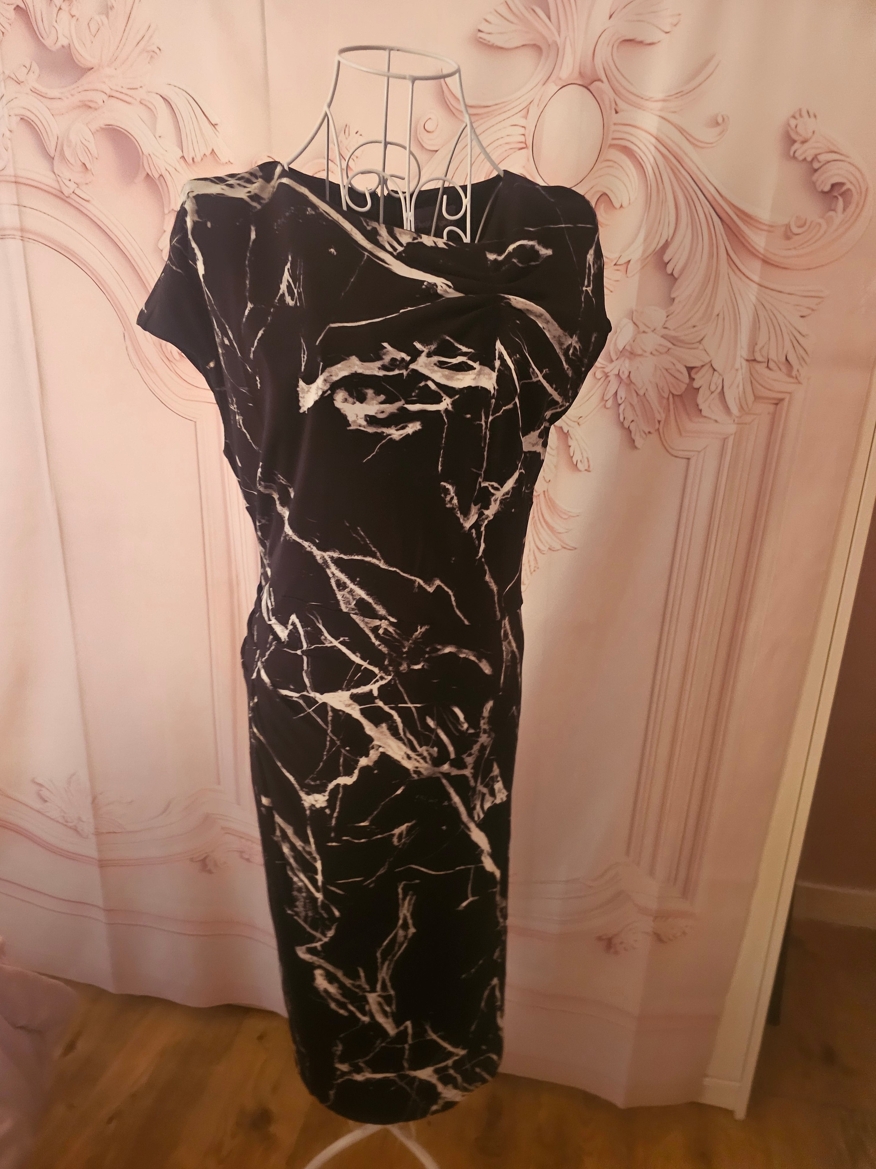 Ladies Phase Eight Dress