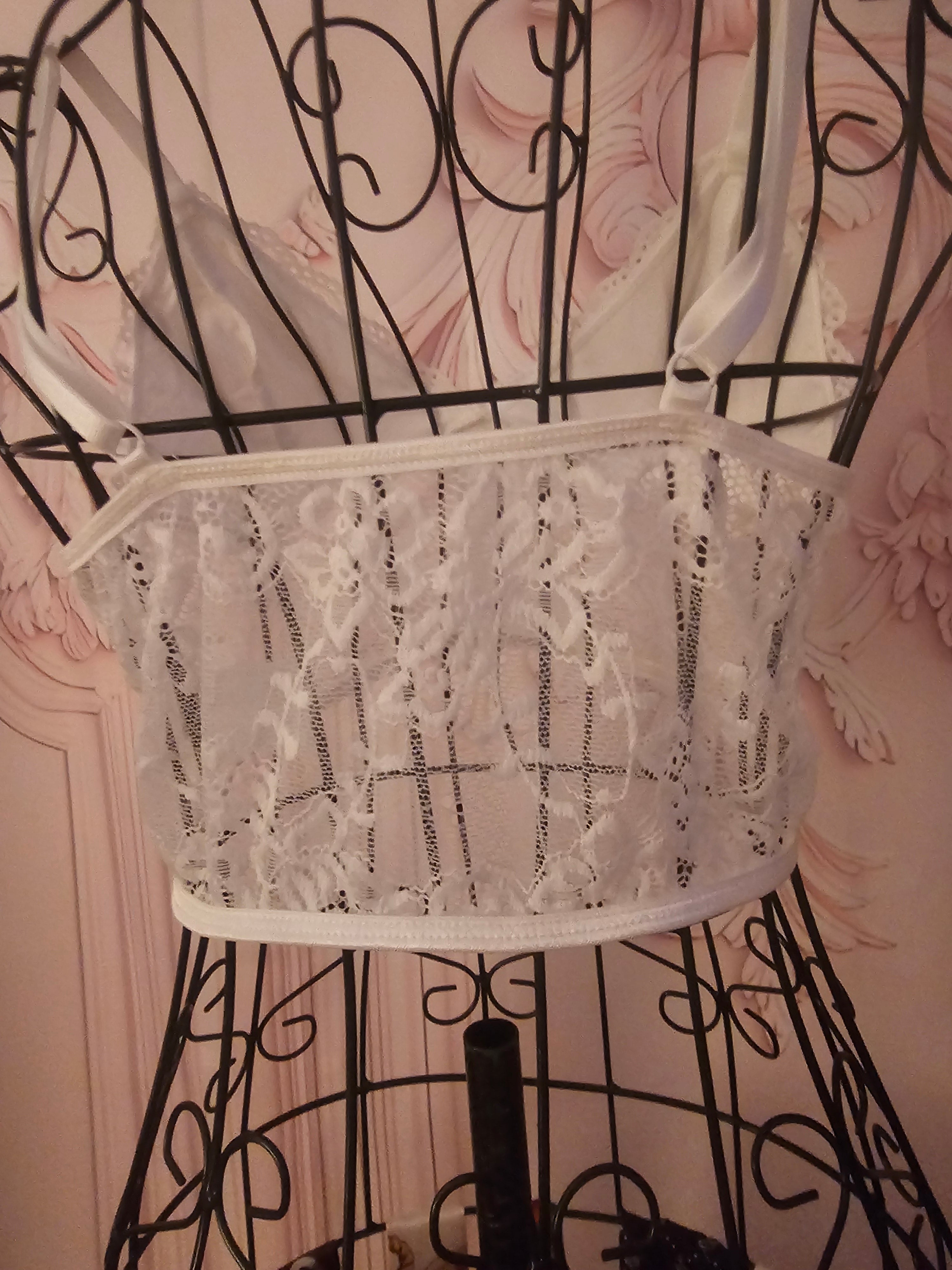 Ladies White Crop Lacy Bra Top