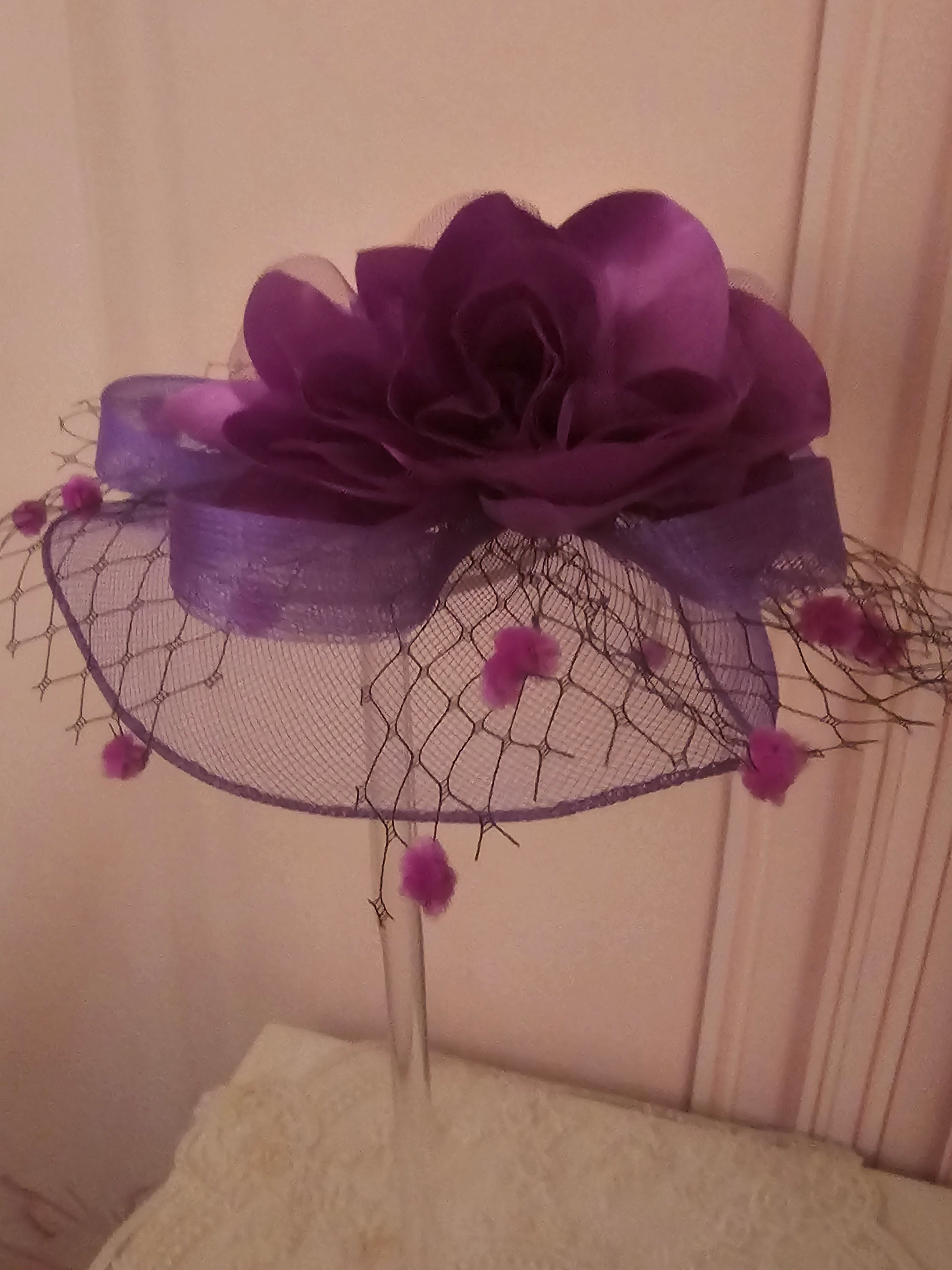 Ladies Mauve Classy Fascinator