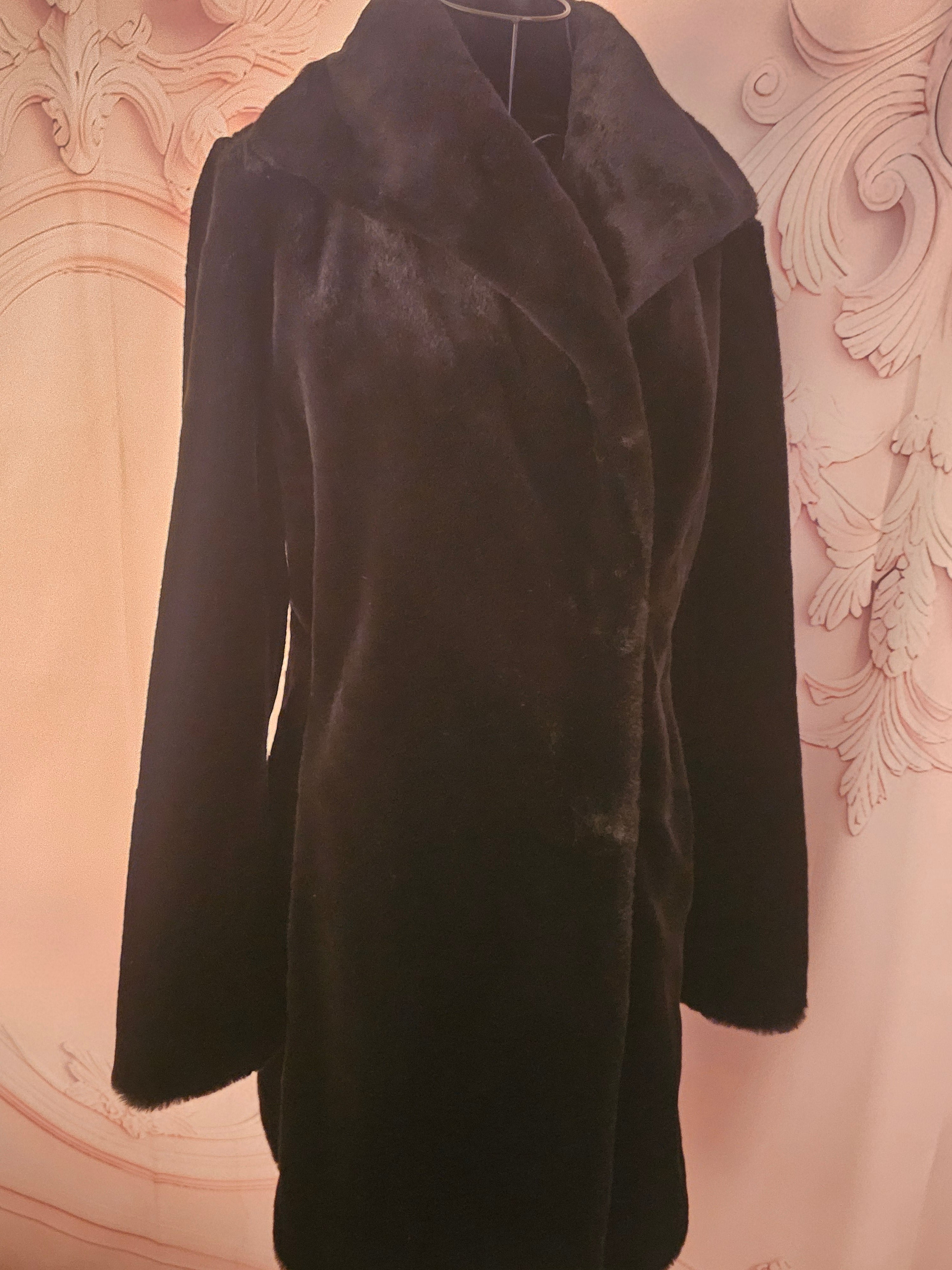 Ladies 3/4 Length Andrew Marc Fur Coat