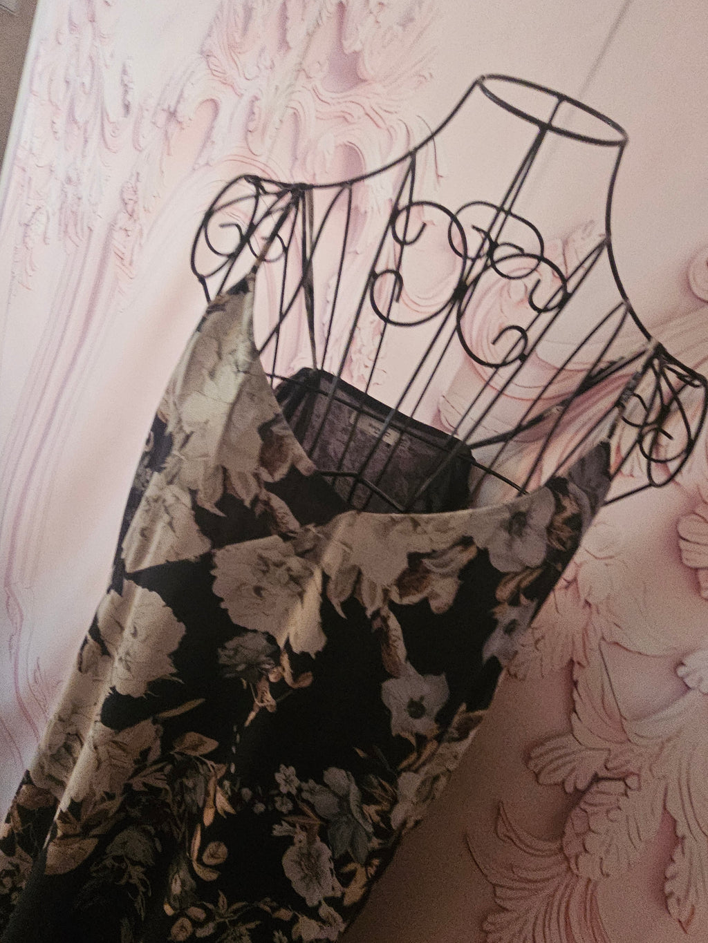 Ladies Mango Lined Floral Satin Strappy Dress
