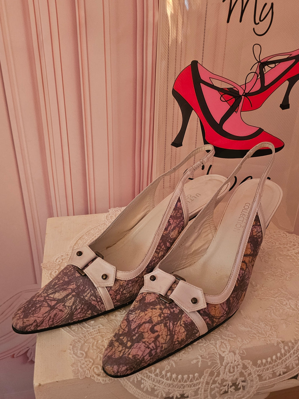 Ladies Ultimate Collection White patterned Slingbacks