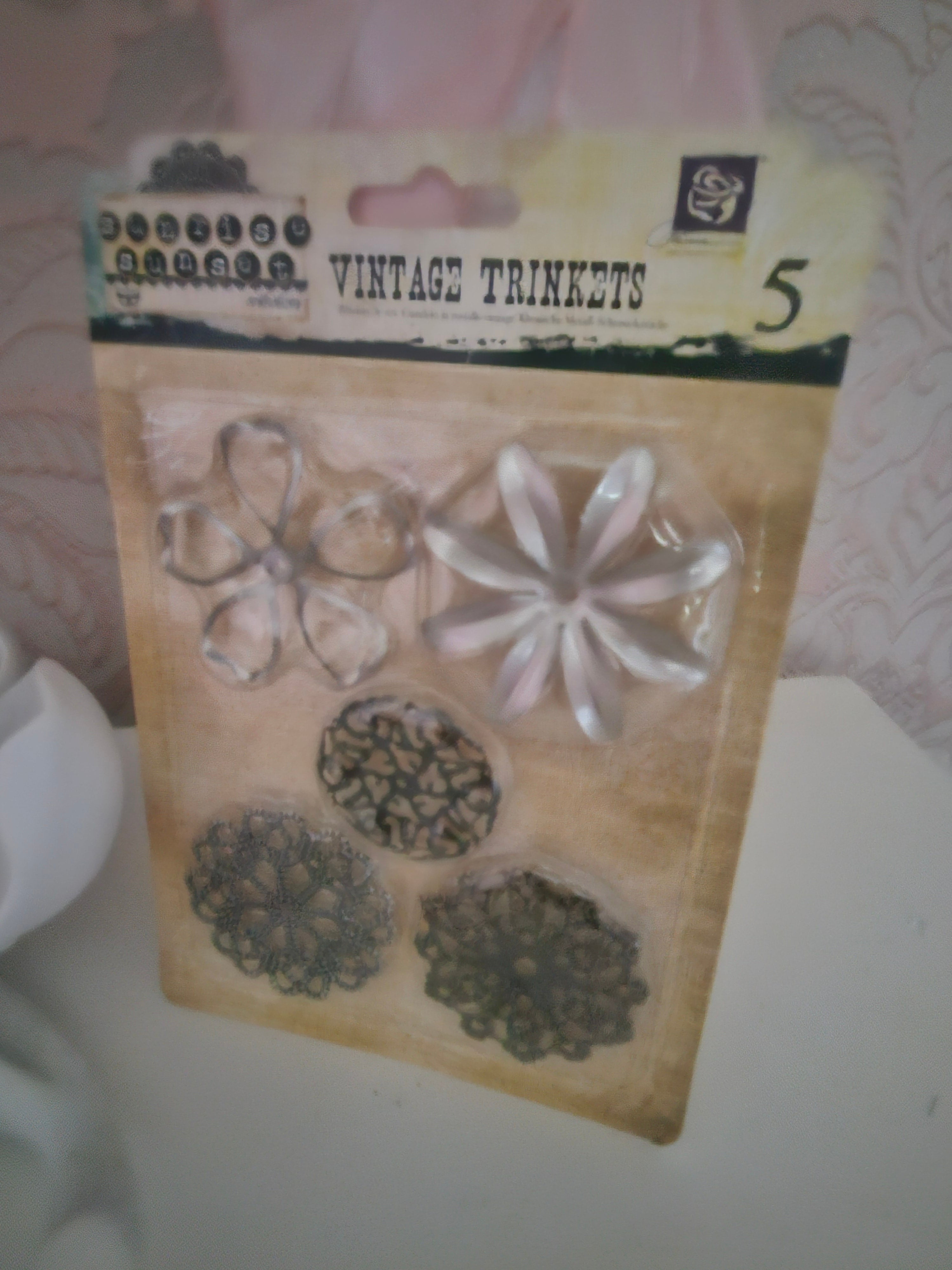 Vintage Trinkets