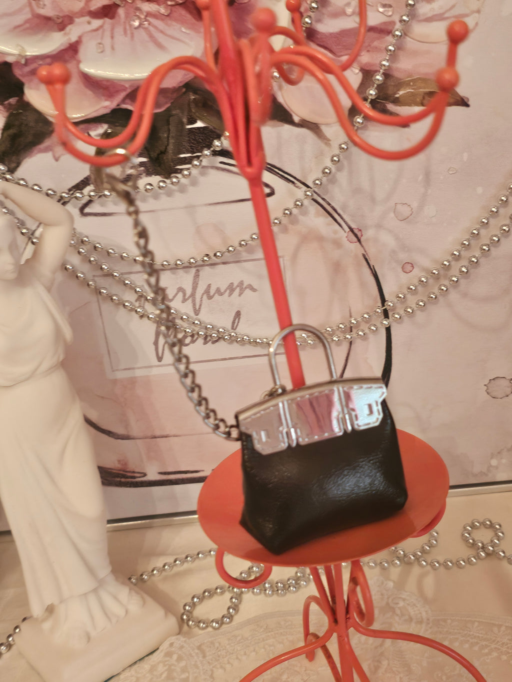 Ladies Classy Handbag or Purse Accessorie
