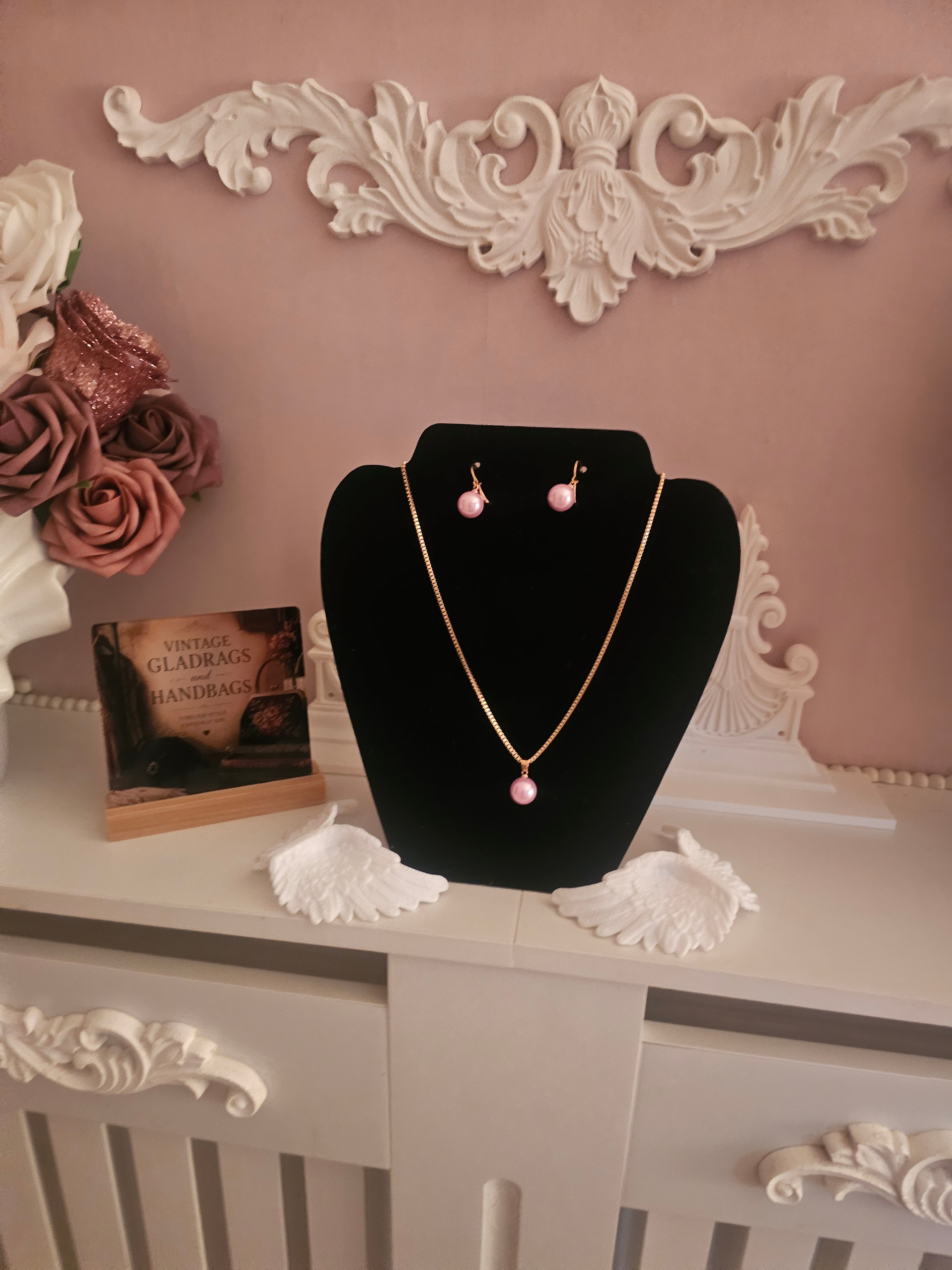 Ladies Pink Pearl Jewellery Set