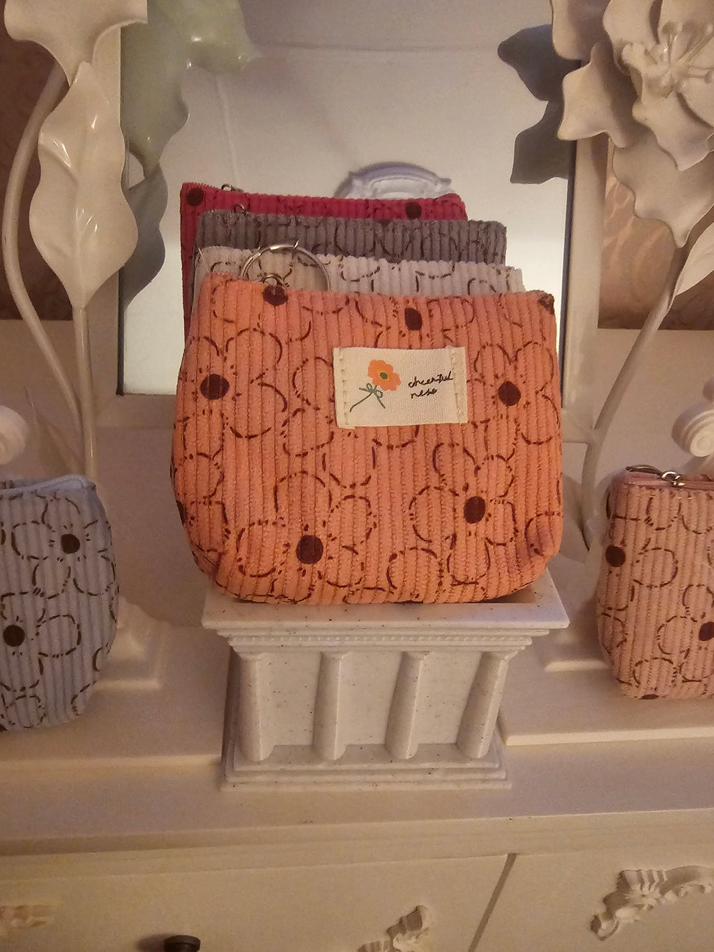 Ladies Small Purse  X 6 Different colours