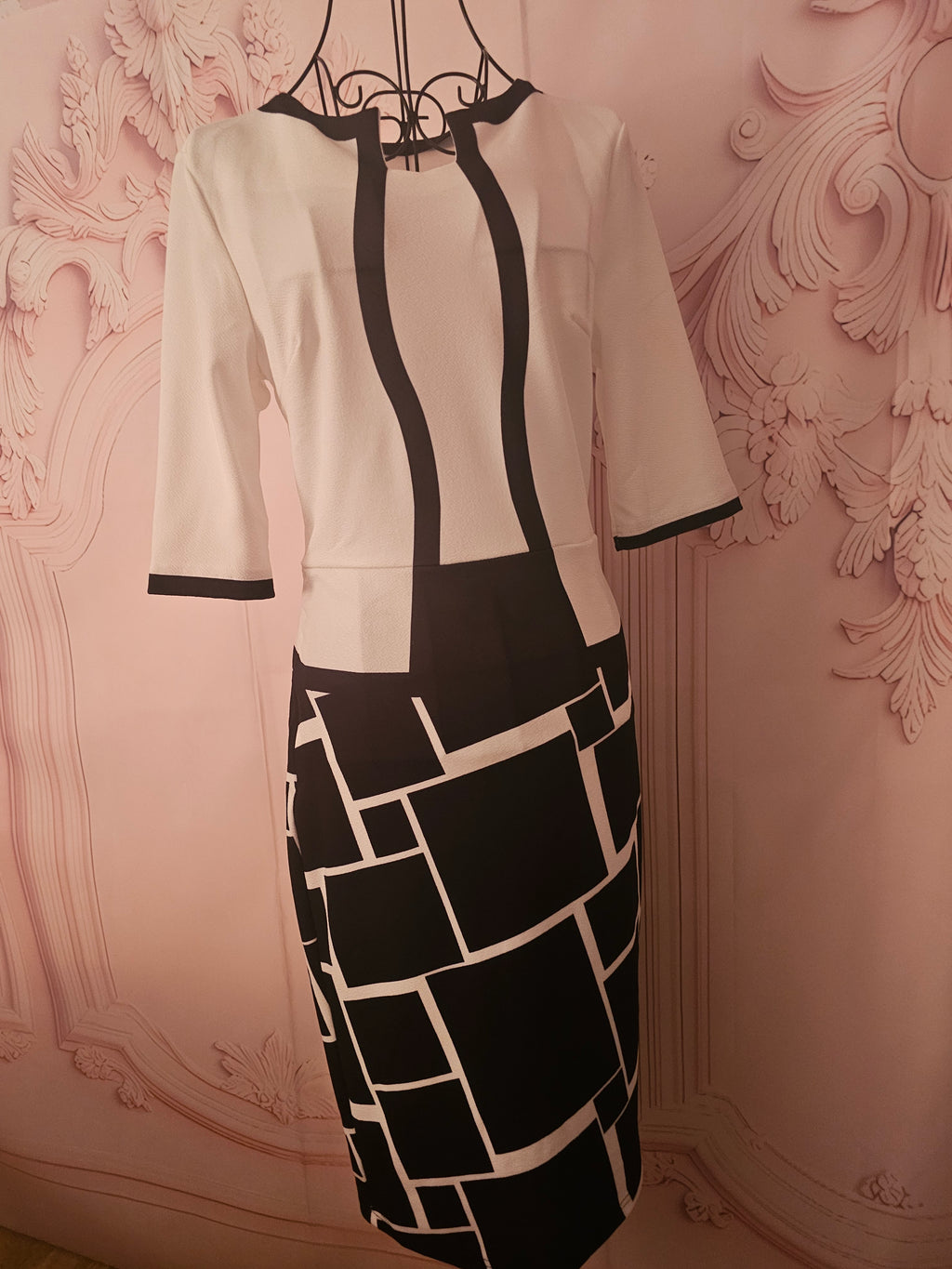 Ladies Black & White Dress