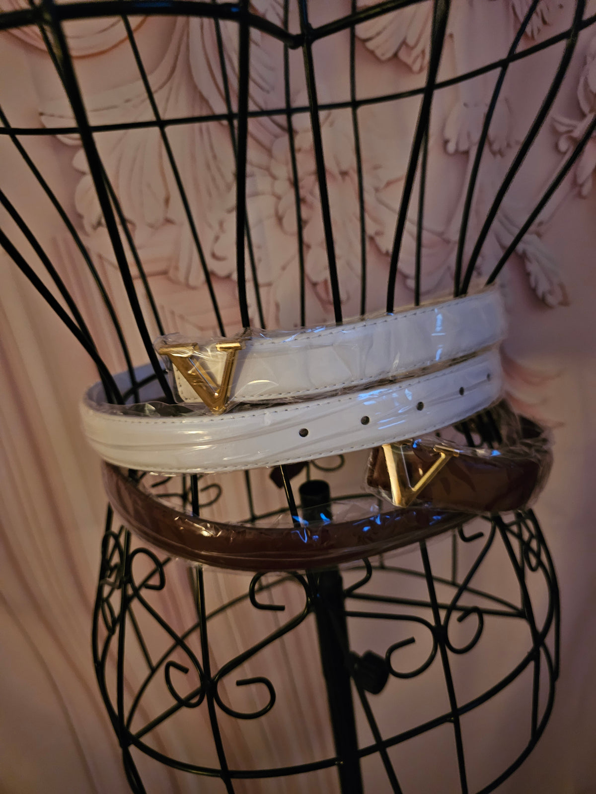 Ladies 2 x Belts with V Design Buckle 1 x white 1 x brown