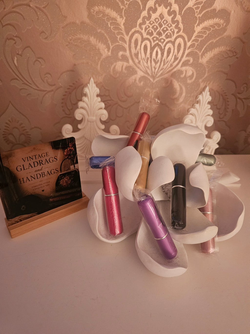 Ladies 8 x small perfume atomisers