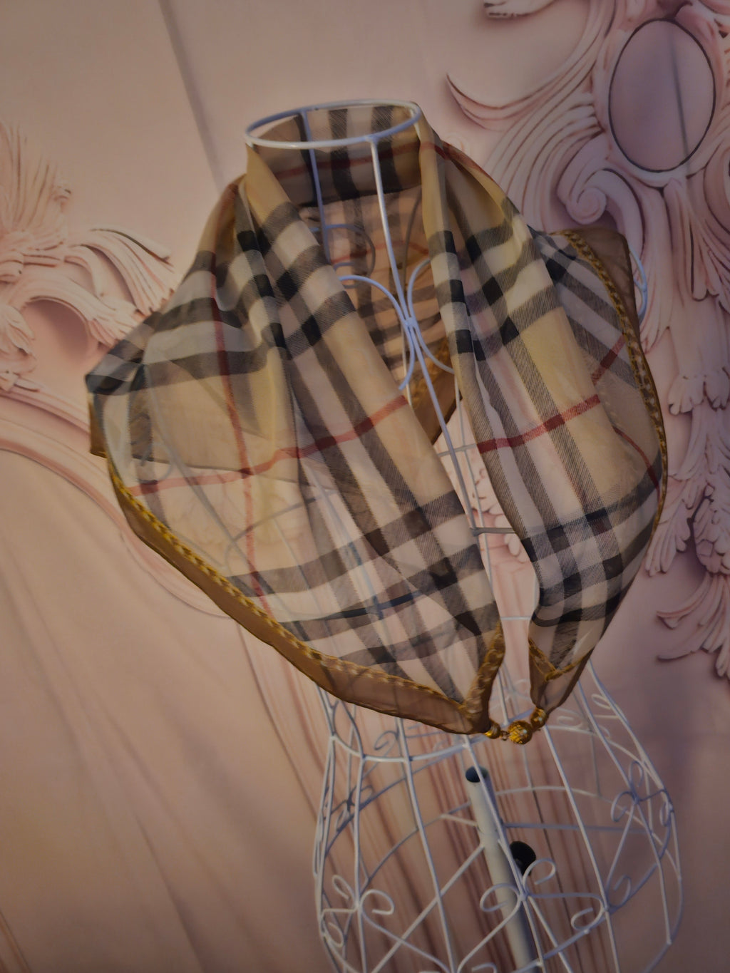 Ladies Brown Check Tartan woth Gold Magnet Fastner