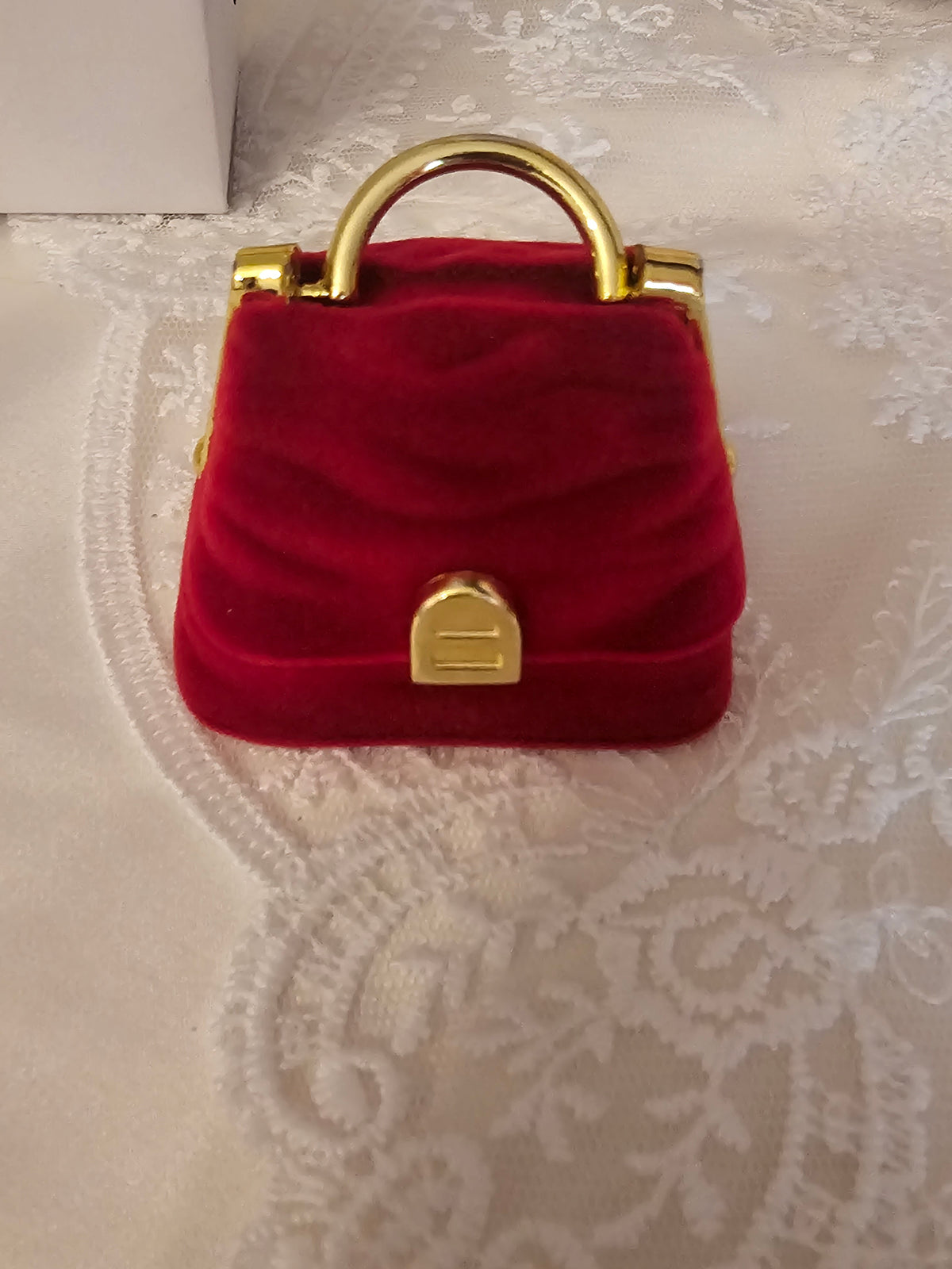 Ladies Little Red Handbag Ring Holder
