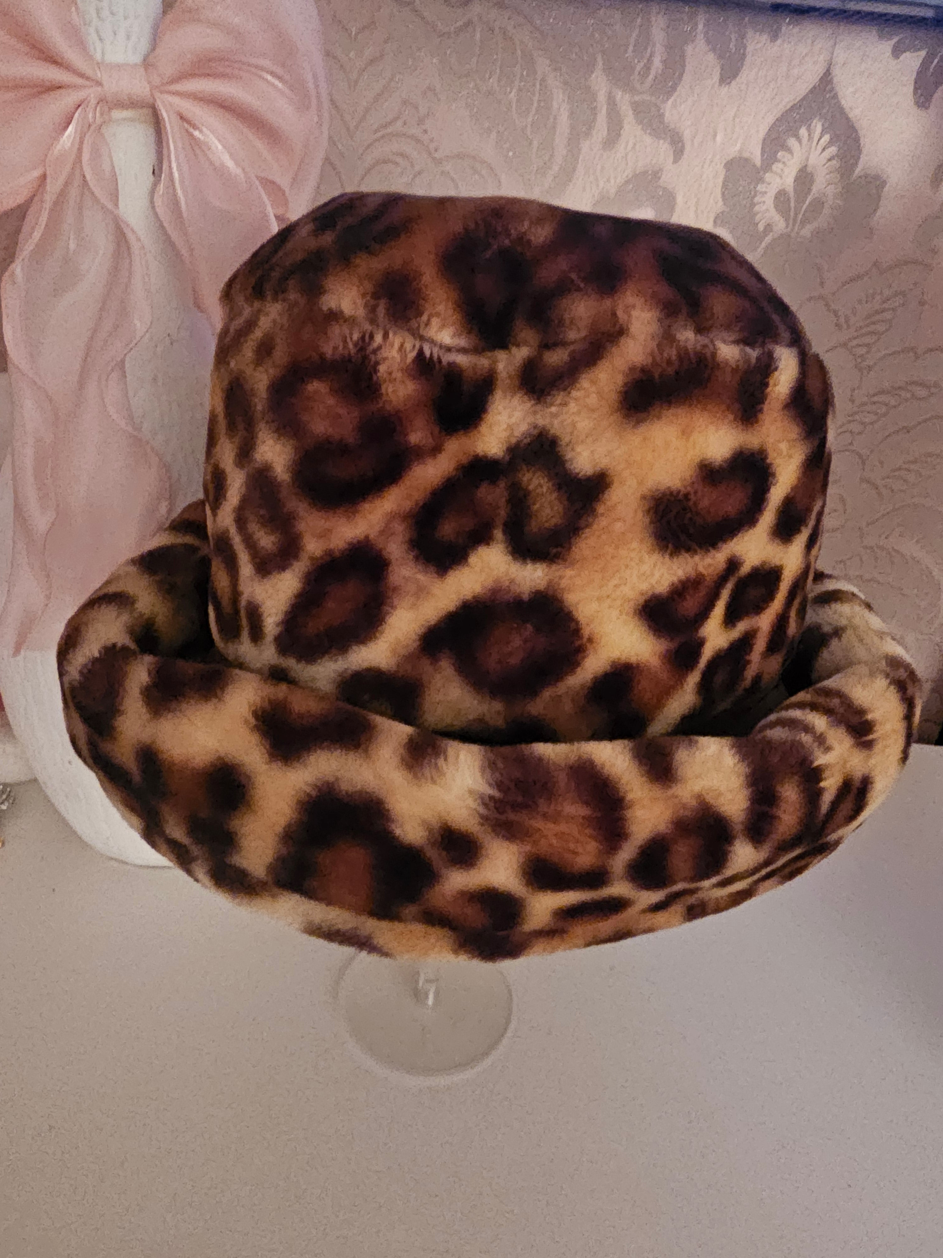 Ladies Leopard Print Fur Hat