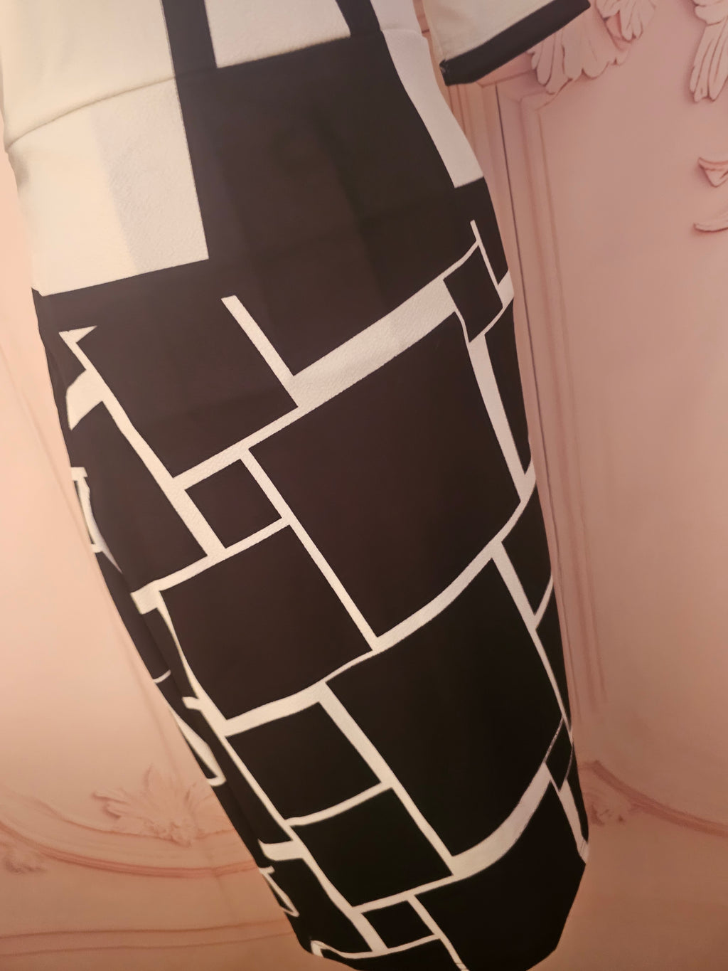 Ladies Black & White Dress