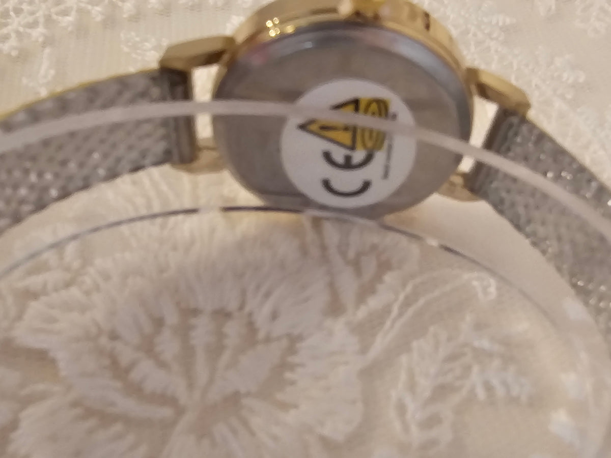 Ladies x 3 gold buckle strap classy wristwatch