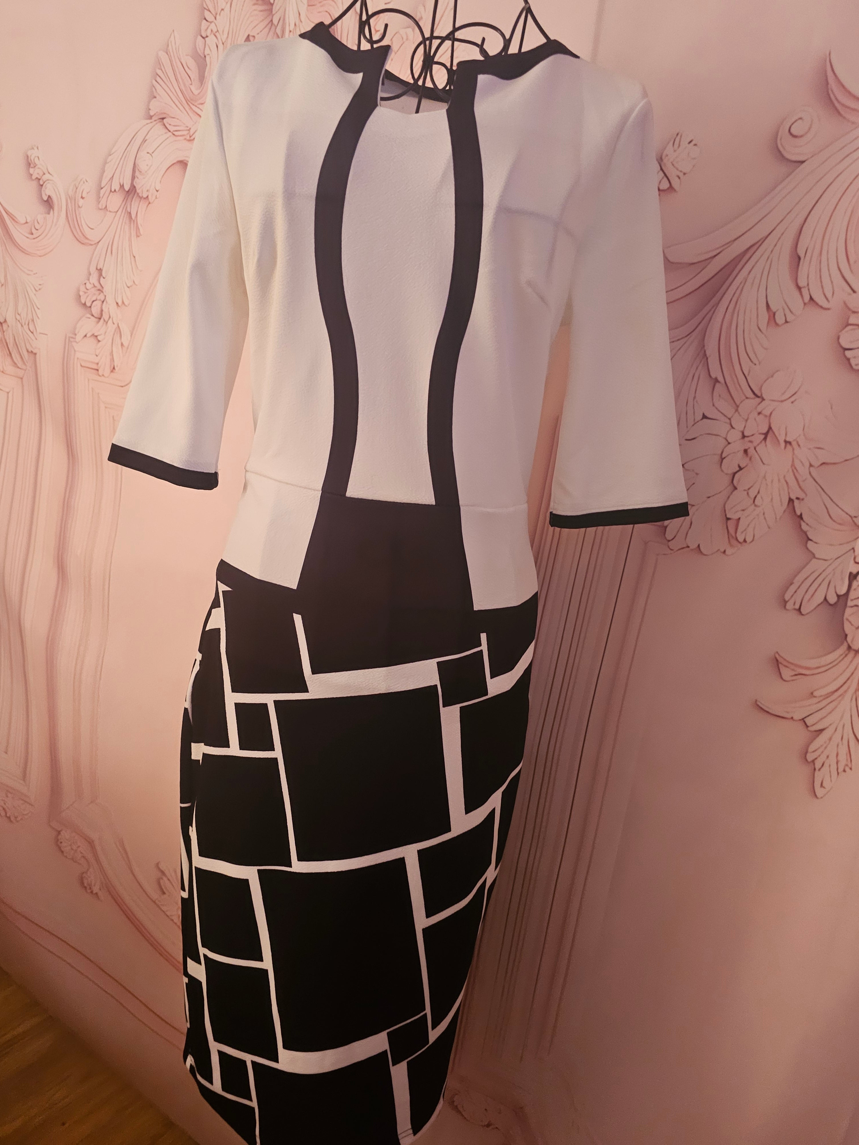 Ladies Black & White Dress