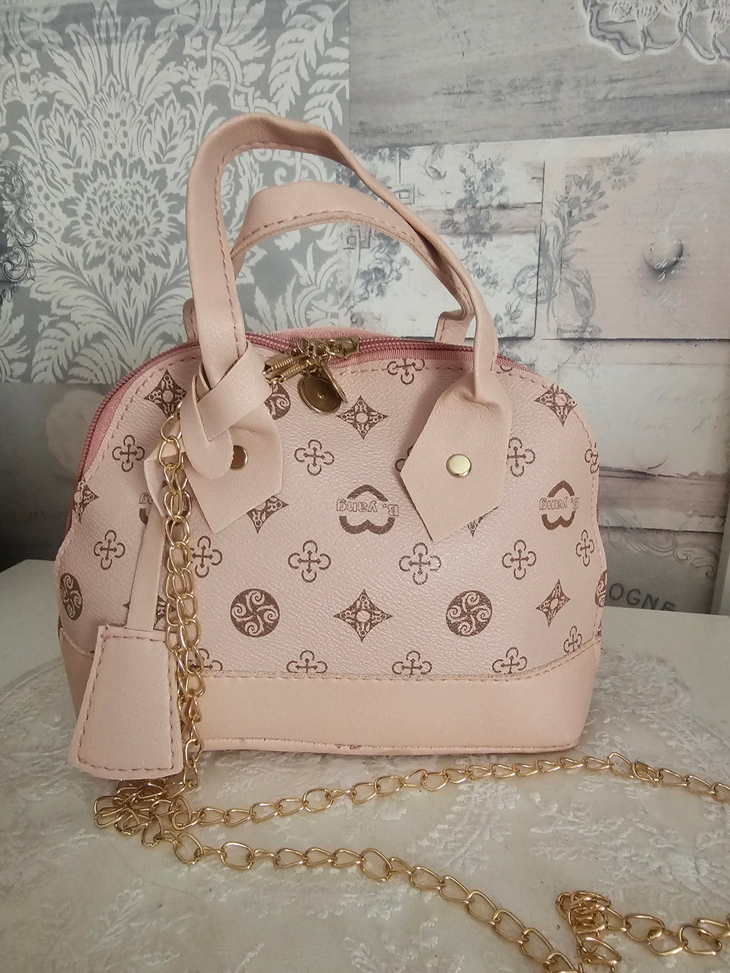 Ladies Small Louis Vuitton design Handbags x3