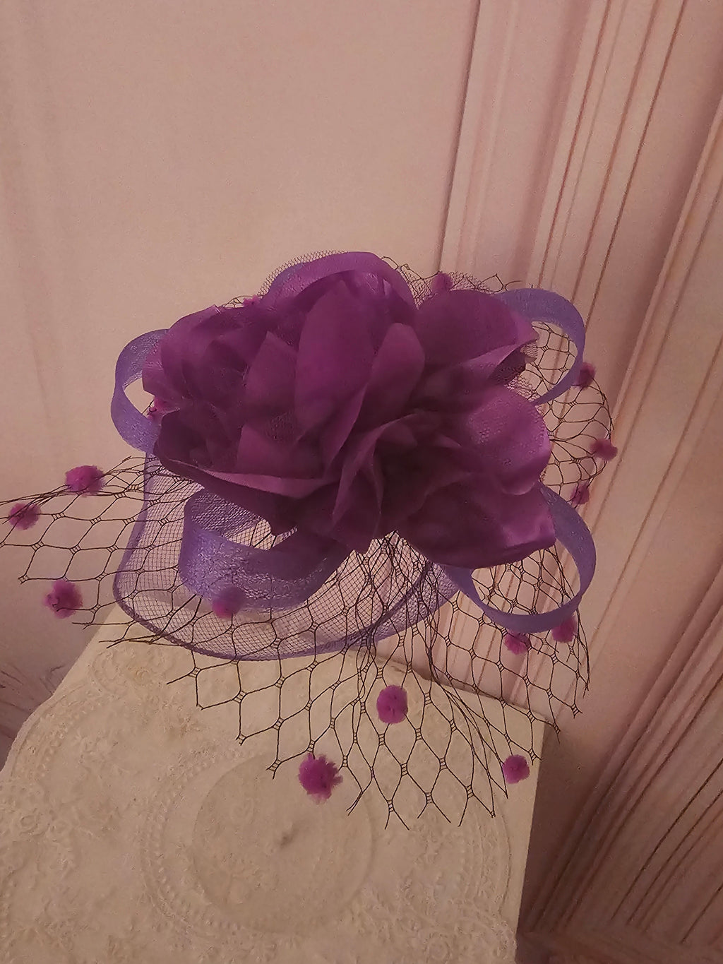 Ladies Mauve Classy Fascinator